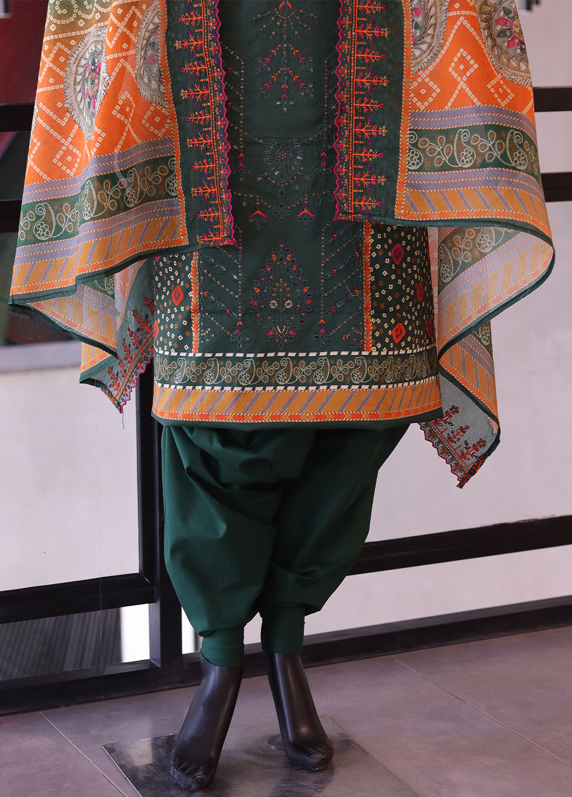 Bin Saeed Embroidered Digital Lawn 3 Piece Unstitched Suit BS24EDL-97 Bin Saeed Embroidered Digital Lawn 3 Piece Unstitched Suit BS24EDL-97