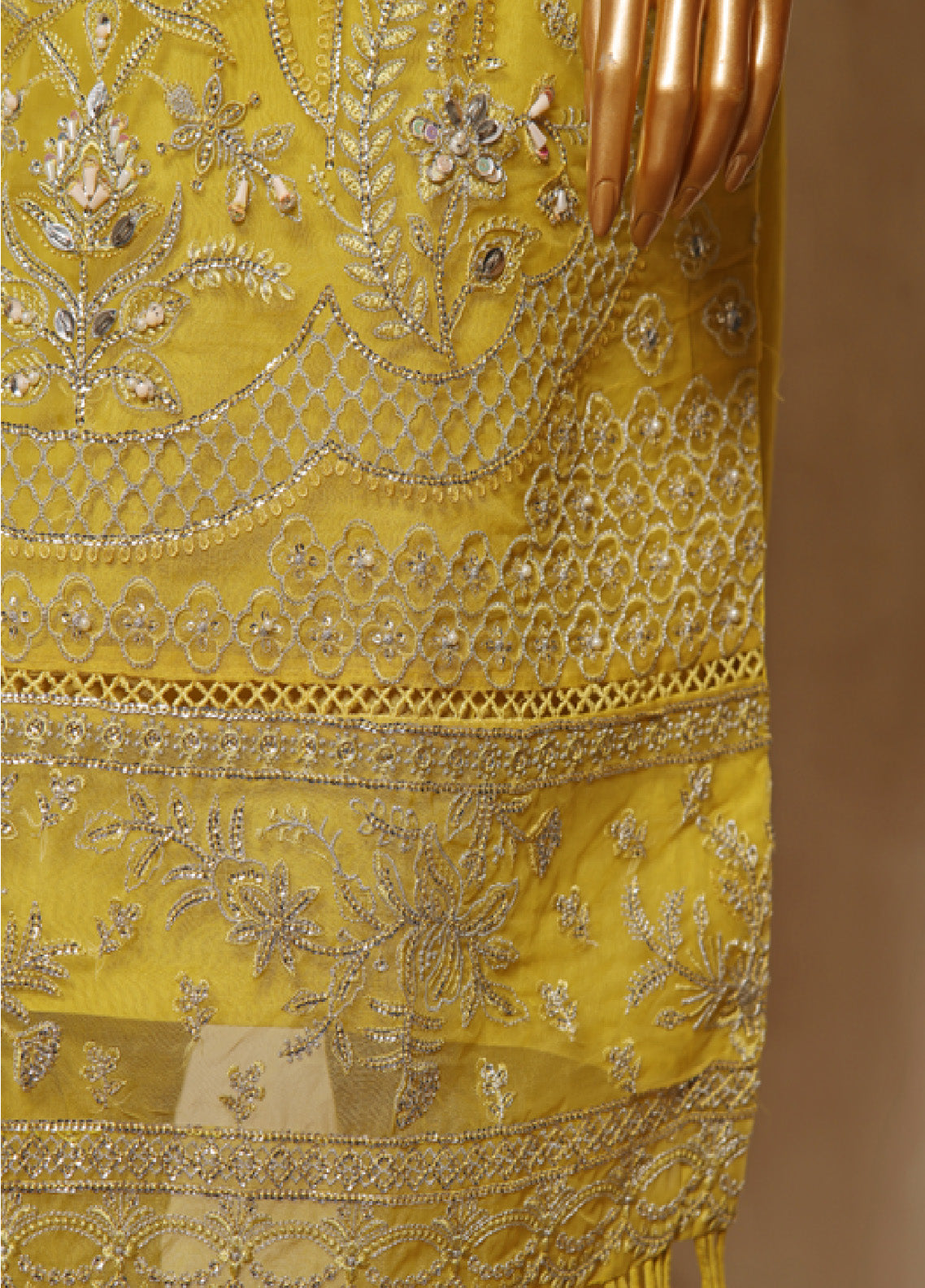 Bin Saeed Festive Embroidered Organza 3 Piece Stitched Suit BS24FOS-07 Bin Saeed Festive Embroidered Organza 3 Piece Stitched Suit BS24FOS-07