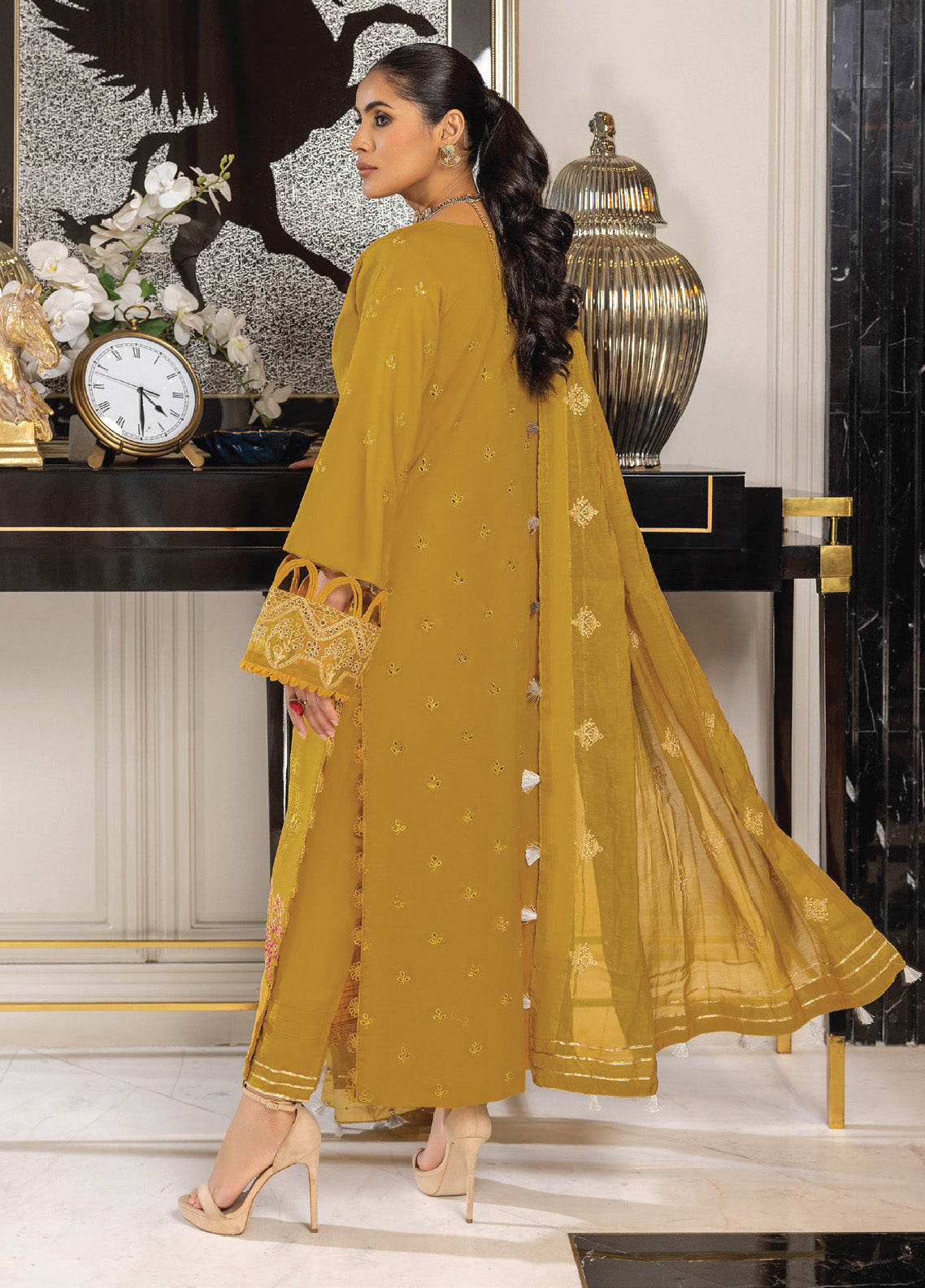 Charlotte By Humdum Embroidered Chikankari Lawn 3 Piece Unstitched Suit HD24CEL-03 Charlotte By Humdum Embroidered Chikankari Lawn 3 Piece Unstitched Suit HD24CEL-03