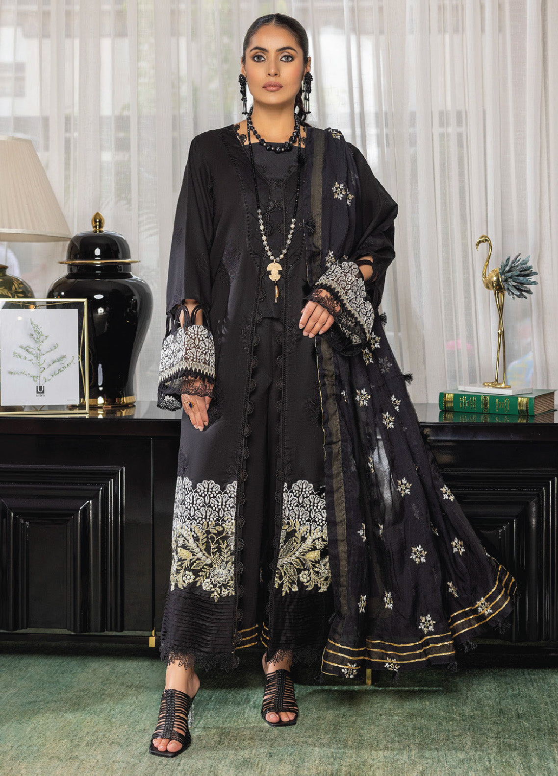 Charlotte By Humdum Embroidered Chikankari Lawn 3 Piece Unstitched Suit HD24CEL-07 Charlotte By Humdum Embroidered Chikankari Lawn 3 Piece Unstitched Suit HD24CEL-07