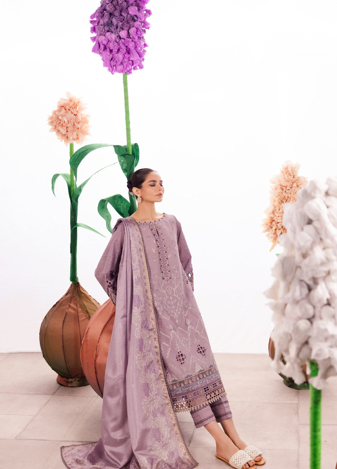 Dahlia By Iznik Embroidered Luxury Lawn 3 Piece Unstitched Suit IZ24DLL 04 SERENE Dahlia By Iznik Embroidered Luxury Lawn 3 Piece Unstitched Suit IZ24DLL 04 SERENE
