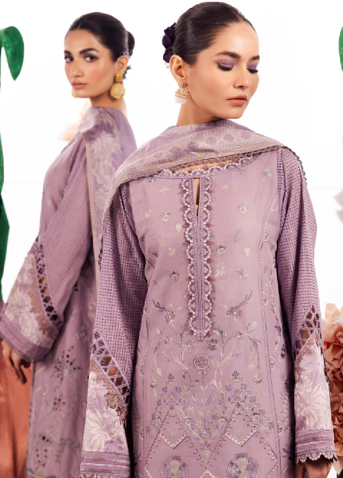 Dahlia By Iznik Embroidered Luxury Lawn 3 Piece Unstitched Suit IZ24DLL 04 SERENE Dahlia By Iznik Embroidered Luxury Lawn 3 Piece Unstitched Suit IZ24DLL 04 SERENE