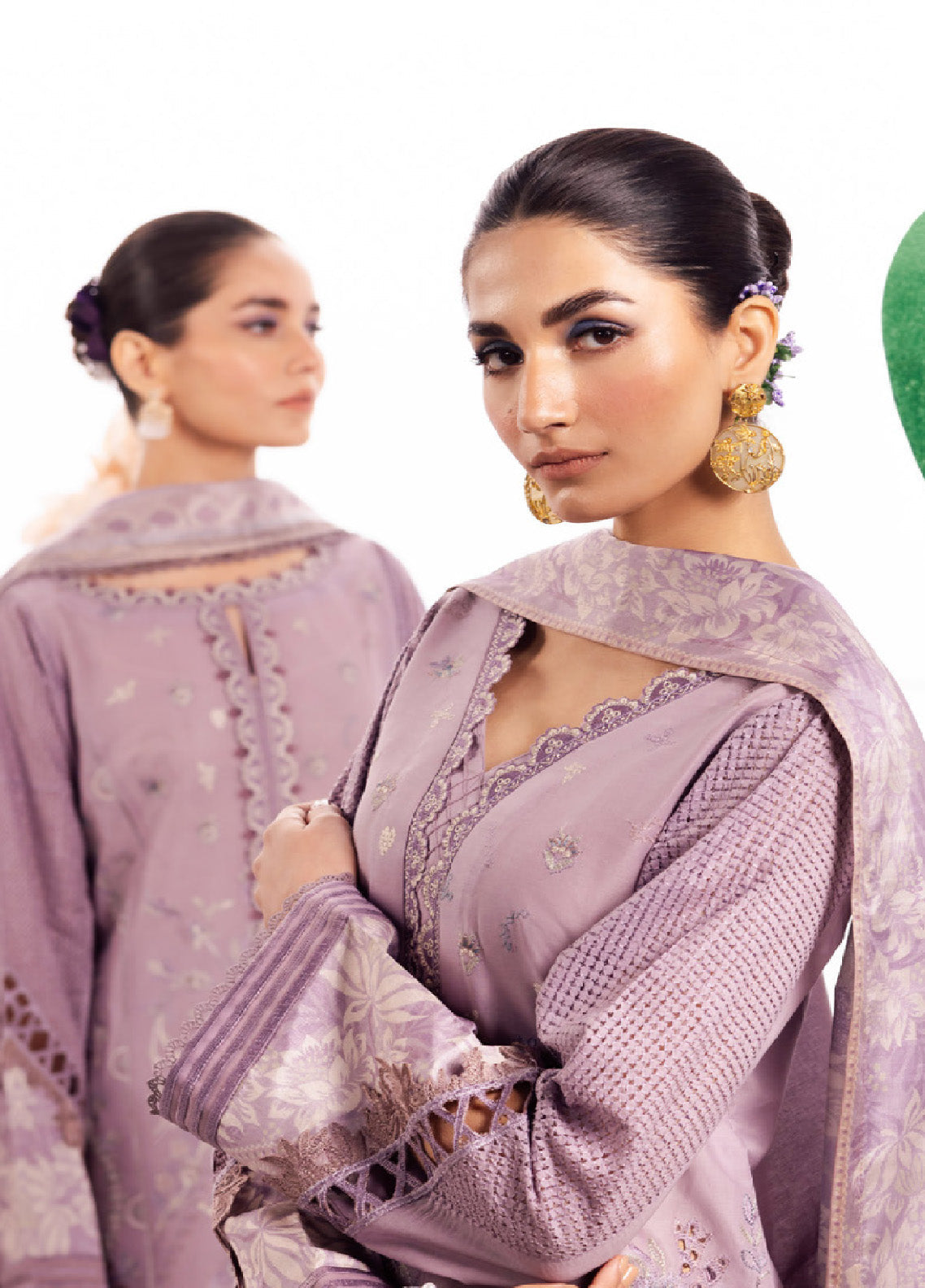 Dahlia By Iznik Embroidered Luxury Lawn 3 Piece Unstitched Suit IZ24DLL 04 SERENE Dahlia By Iznik Embroidered Luxury Lawn 3 Piece Unstitched Suit IZ24DLL 04 SERENE
