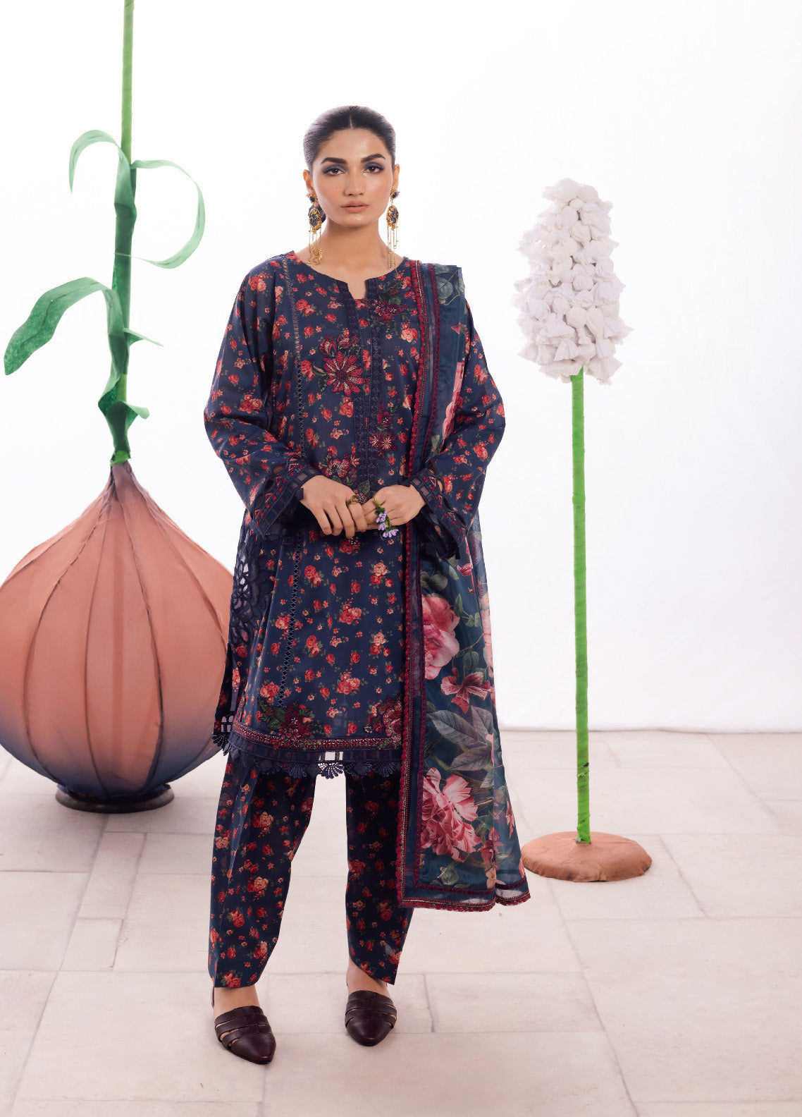 Dahlia By Iznik Embroidered Luxury Lawn 3 Piece Unstitched Suit IZ24DLL 07 MEADOW Dahlia By Iznik Embroidered Luxury Lawn 3 Piece Unstitched Suit IZ24DLL 07 MEADOW
