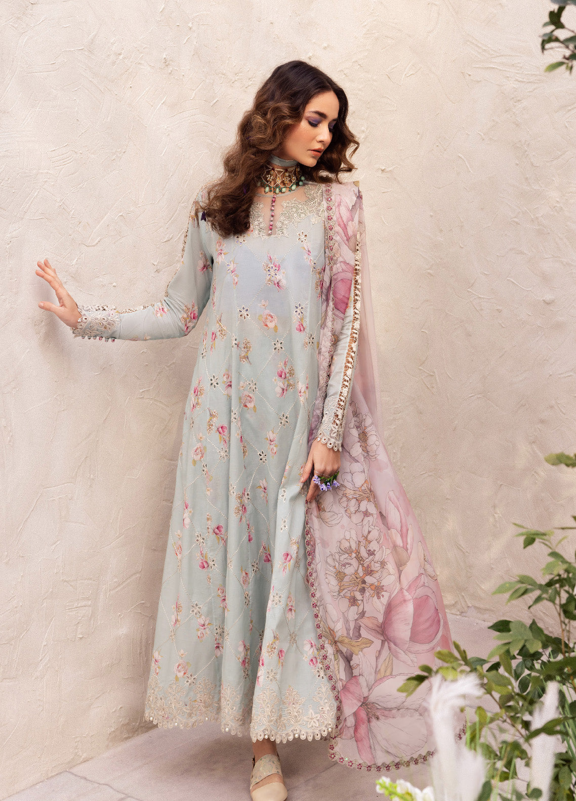 Dahlia By Iznik Embroidered Luxury Lawn 3 Piece Unstitched Suit IZ24DLL 10 MIRAGE Dahlia By Iznik Embroidered Luxury Lawn 3 Piece Unstitched Suit IZ24DLL 10 MIRAGE