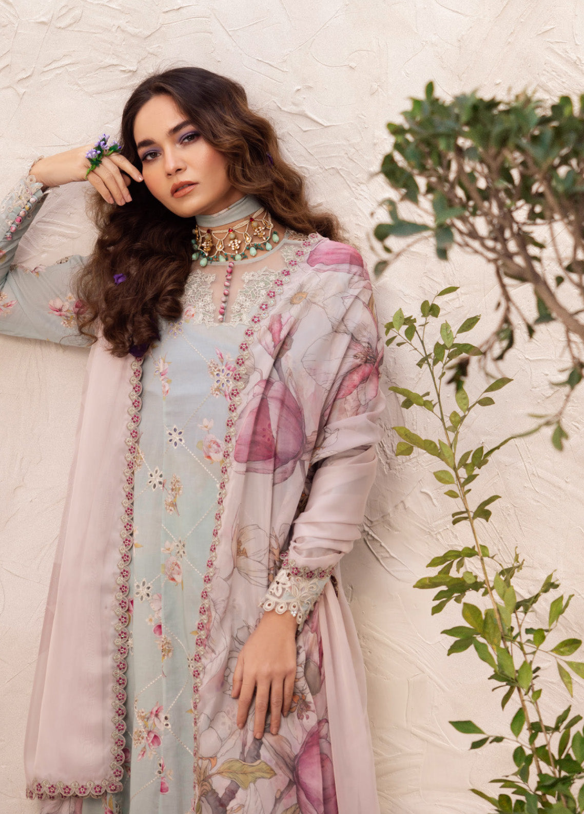 Dahlia By Iznik Embroidered Luxury Lawn 3 Piece Unstitched Suit IZ24DLL 10 MIRAGE Dahlia By Iznik Embroidered Luxury Lawn 3 Piece Unstitched Suit IZ24DLL 10 MIRAGE