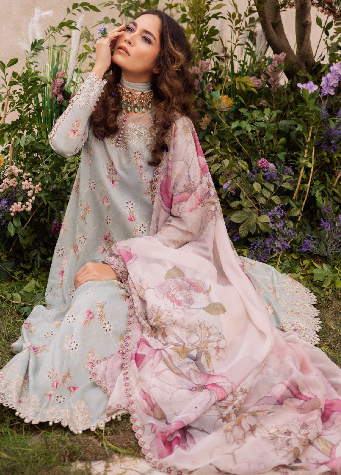 Dahlia By Iznik Embroidered Luxury Lawn 3 Piece Unstitched Suit IZ24DLL 10 MIRAGE Dahlia By Iznik Embroidered Luxury Lawn 3 Piece Unstitched Suit IZ24DLL 10 MIRAGE
