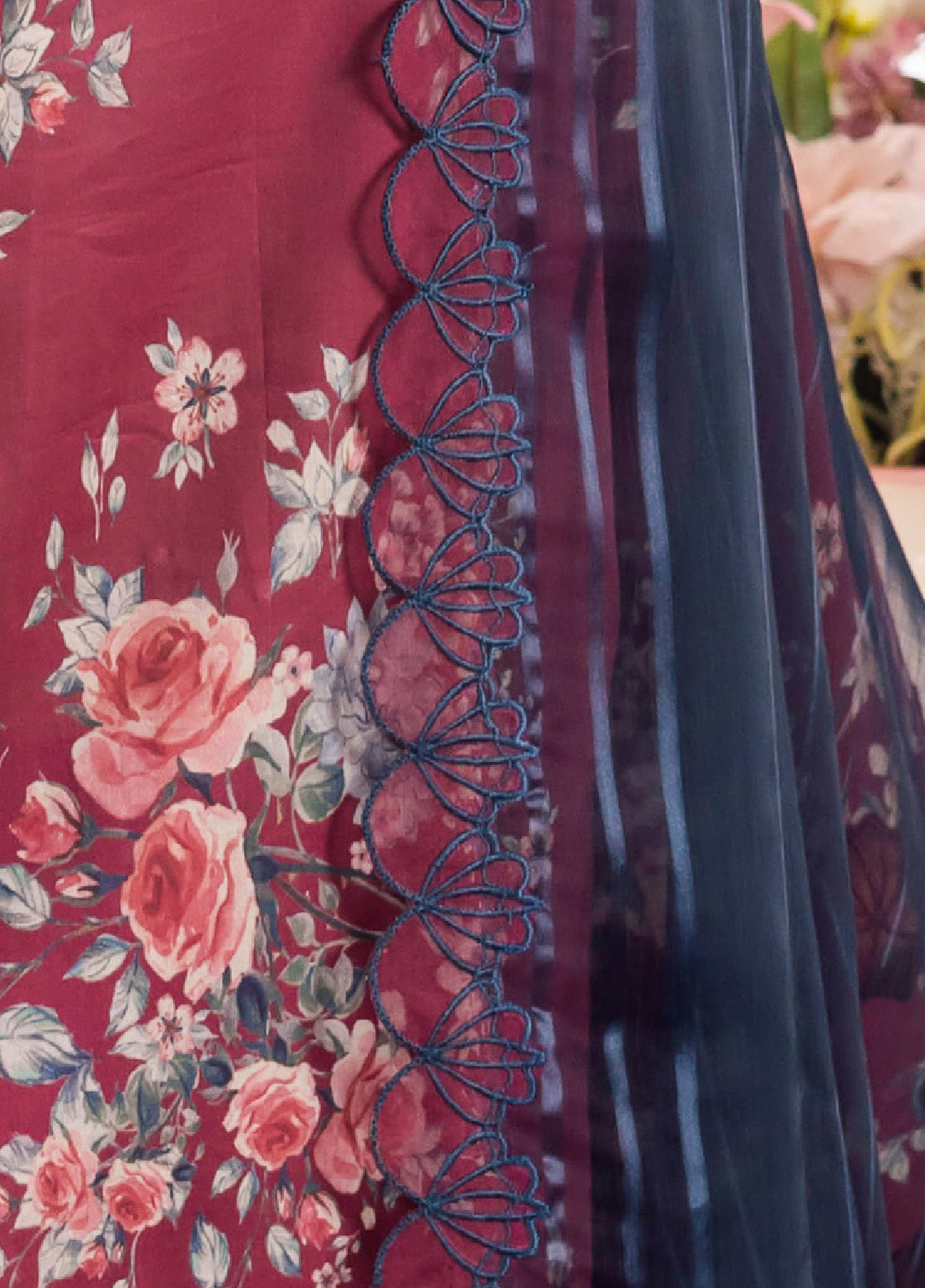 Dahlia By Iznik Embroidered Luxury Lawn 3 Piece Unstitched Suit IZ24DLL 11 SOLISTICE Dahlia By Iznik Embroidered Luxury Lawn 3 Piece Unstitched Suit IZ24DLL 11 SOLISTICE