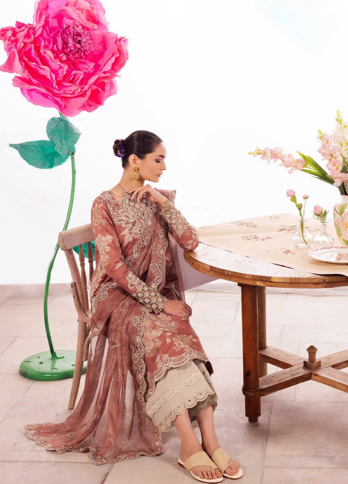 Dahlia By Iznik Embroidered Luxury Lawn 3 Piece Unstitched Suit IZ24DLL 12 SAFFRON Dahlia By Iznik Embroidered Luxury Lawn 3 Piece Unstitched Suit IZ24DLL 12 SAFFRON