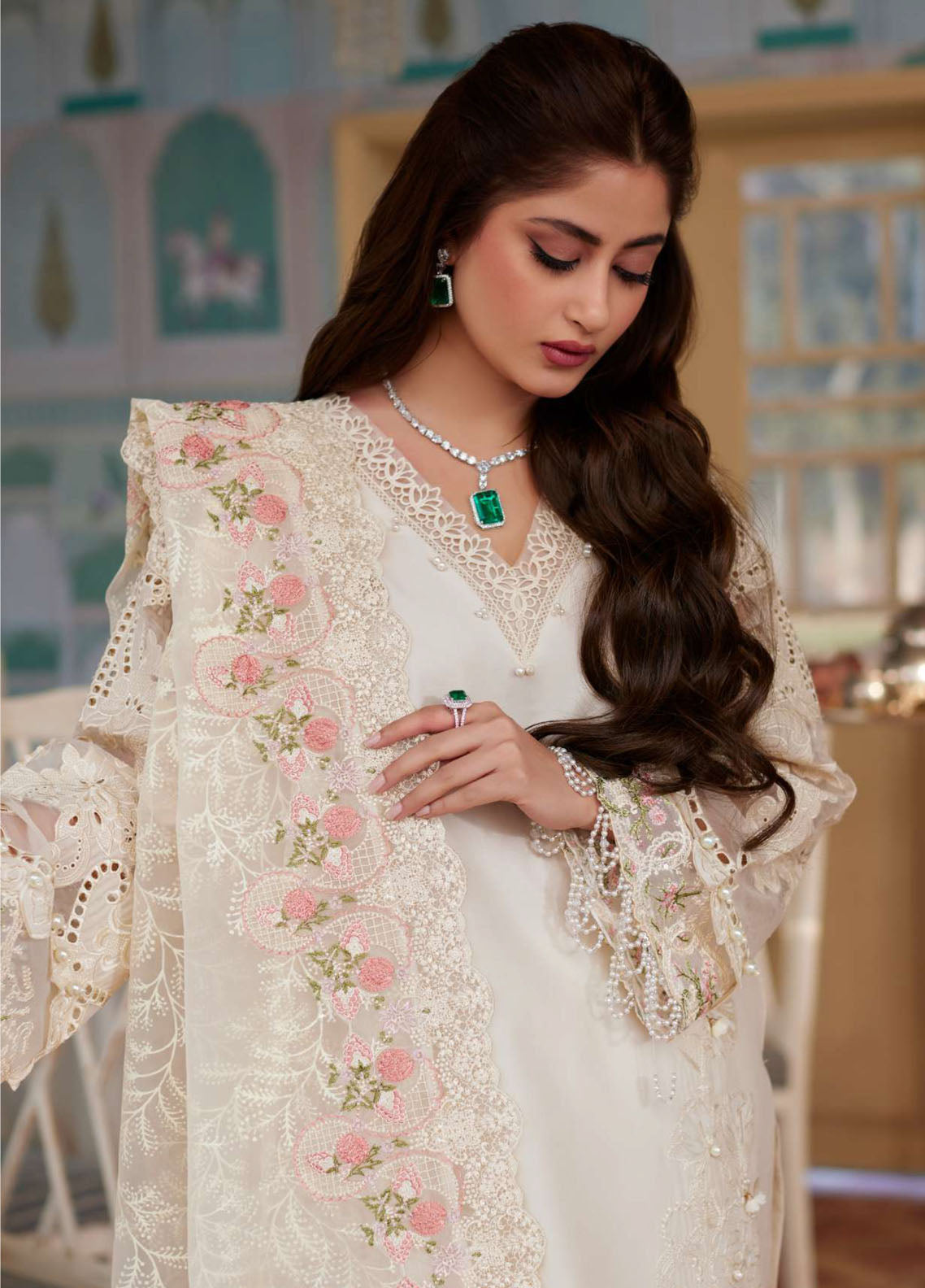 Elaf Premium Eid Edit Embroidered Lawn 3 Piece Unstitched Suit EF24PEE D-01A MOTIA Elaf Premium Eid Edit Embroidered Lawn 3 Piece Unstitched Suit EF24PEE D-01A MOTIA