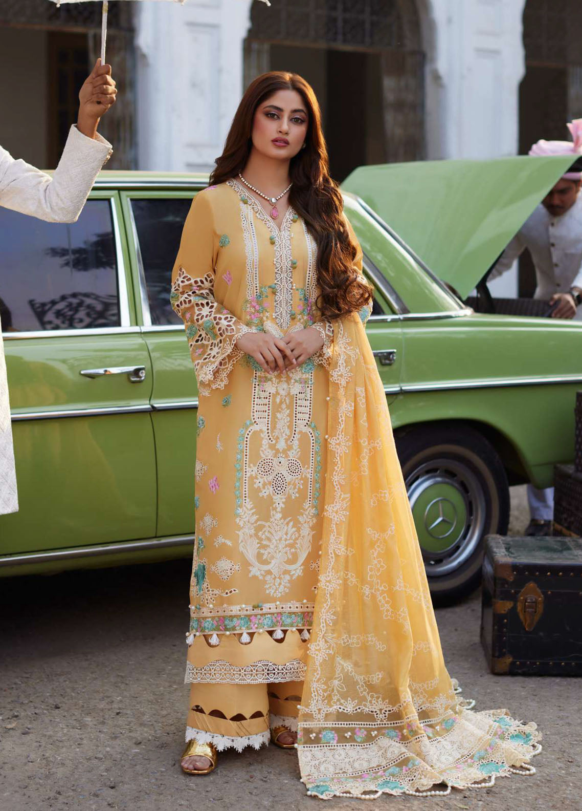 Elaf Premium Eid Edit Embroidered Lawn 3 Piece Unstitched Suit EF24PEE D-02B DANIA Elaf Premium Eid Edit Embroidered Lawn 3 Piece Unstitched Suit EF24PEE D-02B DANIA