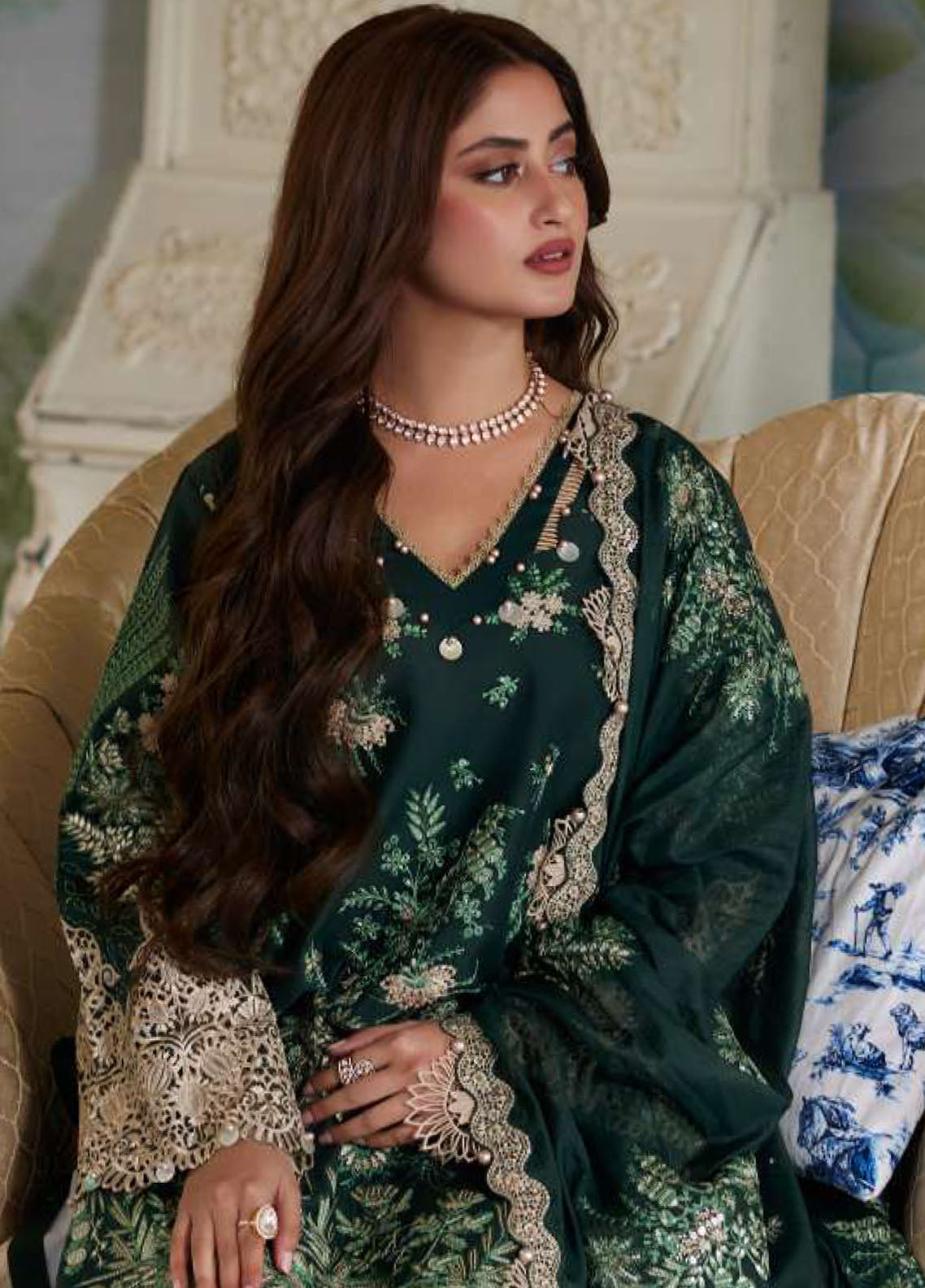 Elaf Premium Eid Edit Embroidered Lawn 3 Piece Unstitched Suit EF24PEE D-07 ZARIA Elaf Premium Eid Edit Embroidered Lawn 3 Piece Unstitched Suit EF24PEE D-07 ZARIA