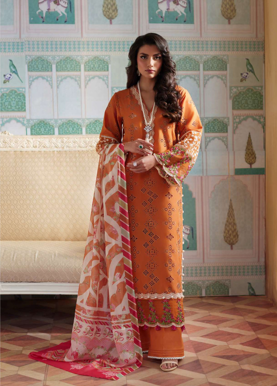 Elaf Premium Eid Edit Embroidered Lawn 3 Piece Unstitched Suit EF24PEE D-09 ELNAZ Elaf Premium Eid Edit Embroidered Lawn 3 Piece Unstitched Suit EF24PEE D-09 ELNAZ