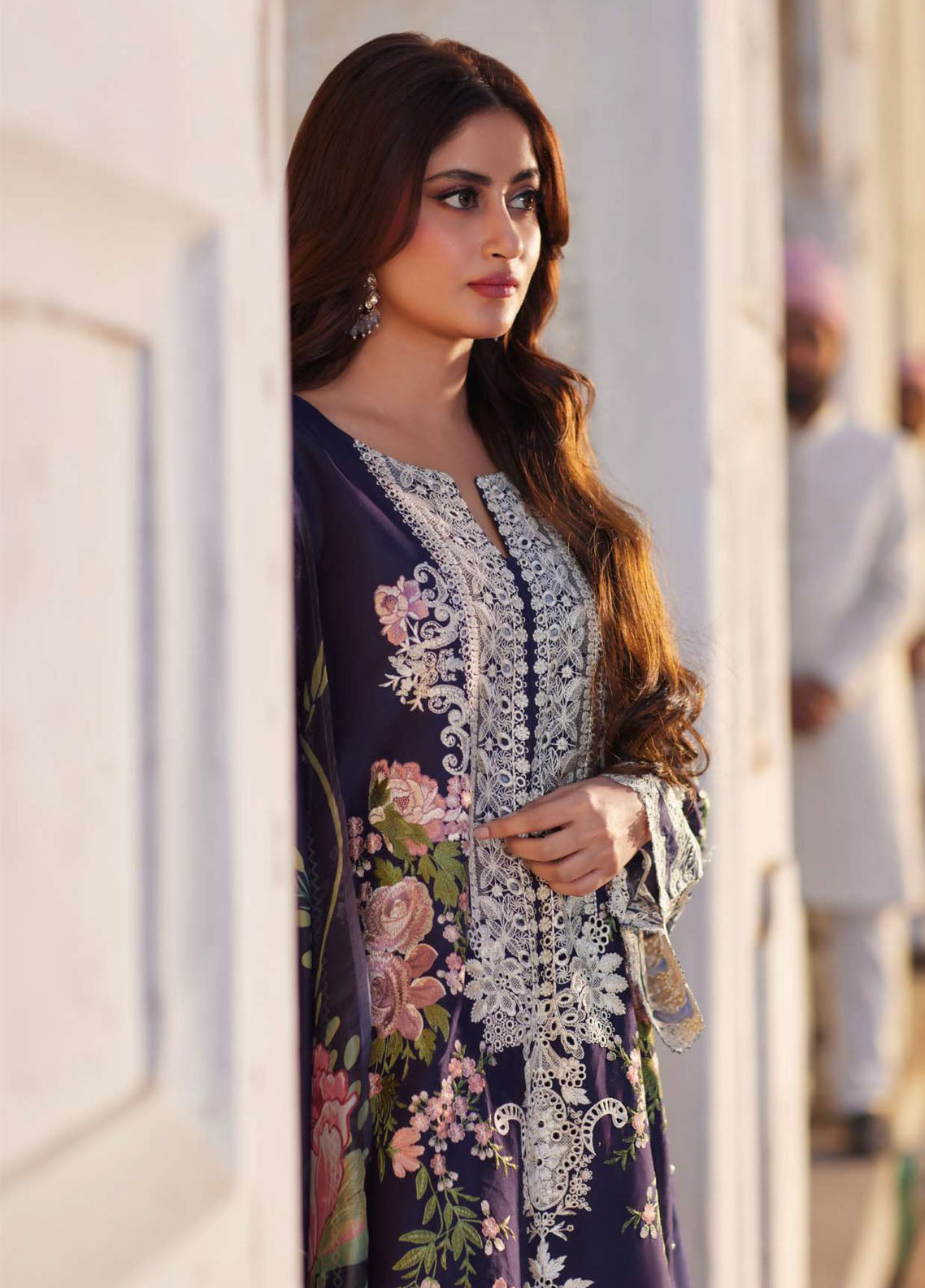 Elaf Premium Eid Edit Embroidered Lawn 3 Piece Unstitched Suit EF24PEE D-12B YAZMIN Elaf Premium Eid Edit Embroidered Lawn 3 Piece Unstitched Suit EF24PEE D-12B YAZMIN