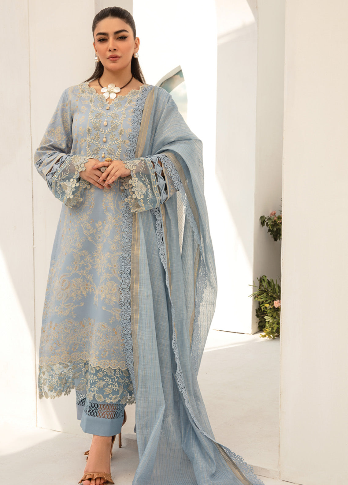 Florance By Rang Rasiya Embroidered Premium Lawn 3 Piece Unstitched Suit RR24FEL D09 MELLOW Florance By Rang Rasiya Embroidered Premium Lawn 3 Piece Unstitched Suit RR24FEL D09 MELLOW