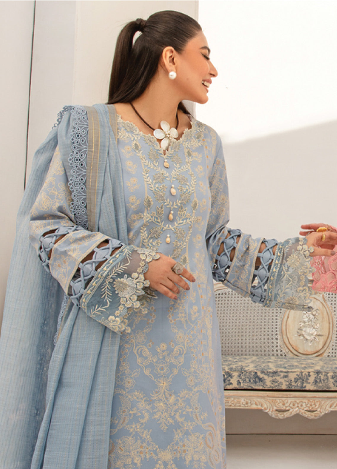 Florance By Rang Rasiya Embroidered Premium Lawn 3 Piece Unstitched Suit RR24FEL D09 MELLOW Florance By Rang Rasiya Embroidered Premium Lawn 3 Piece Unstitched Suit RR24FEL D09 MELLOW