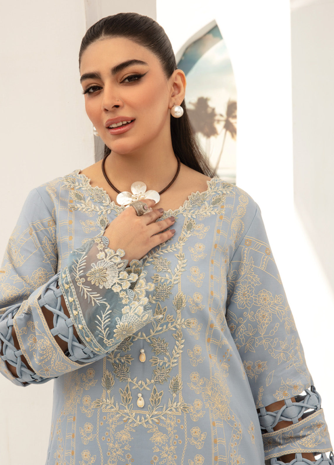 Florance By Rang Rasiya Embroidered Premium Lawn 3 Piece Unstitched Suit RR24FEL D09 MELLOW Florance By Rang Rasiya Embroidered Premium Lawn 3 Piece Unstitched Suit RR24FEL D09 MELLOW