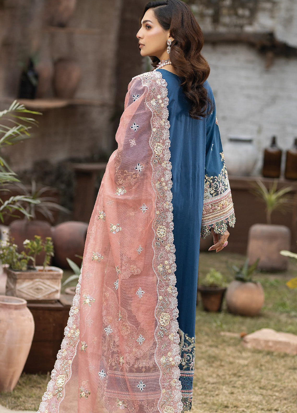 Gulposh By Serene Luxury Embroidered Lawn 3 Piece Unstitched Suit S24GLL-42-HANA Gulposh By Serene Luxury Embroidered Lawn 3 Piece Unstitched Suit S24GLL-42-HANA