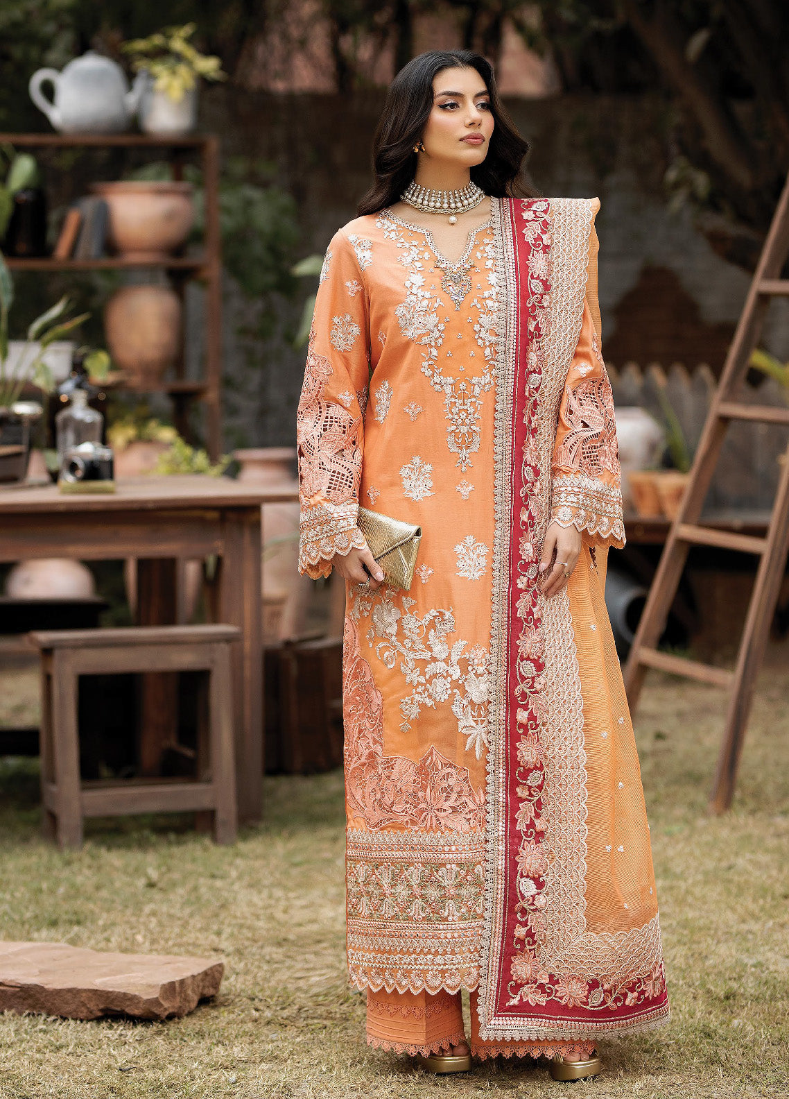 Gulposh By Serene Luxury Embroidered Lawn 3 Piece Unstitched Suit S24GLL-47-ZAFIAH Gulposh By Serene Luxury Embroidered Lawn 3 Piece Unstitched Suit S24GLL-47-ZAFIAH