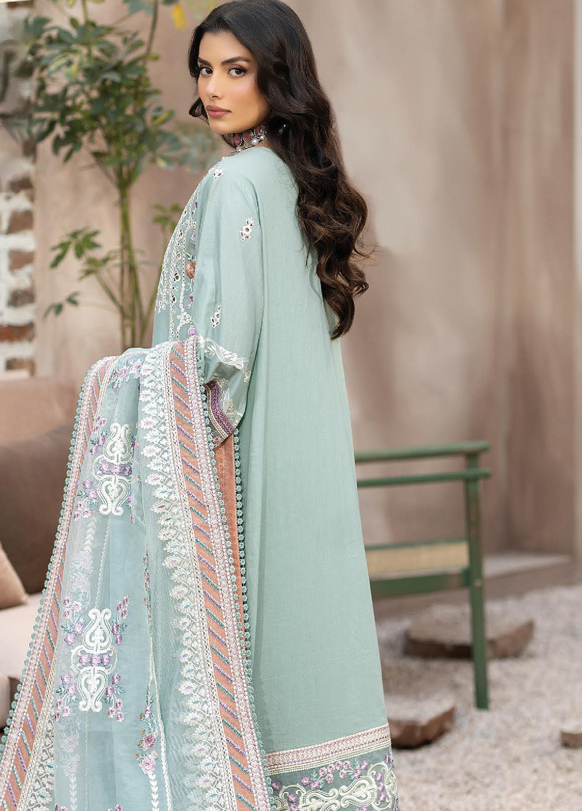 Gulposh By Serene Luxury Embroidered Lawn 3 Piece Unstitched Suit S24GLL-49-MIRHA Gulposh By Serene Luxury Embroidered Lawn 3 Piece Unstitched Suit S24GLL-49-MIRHA