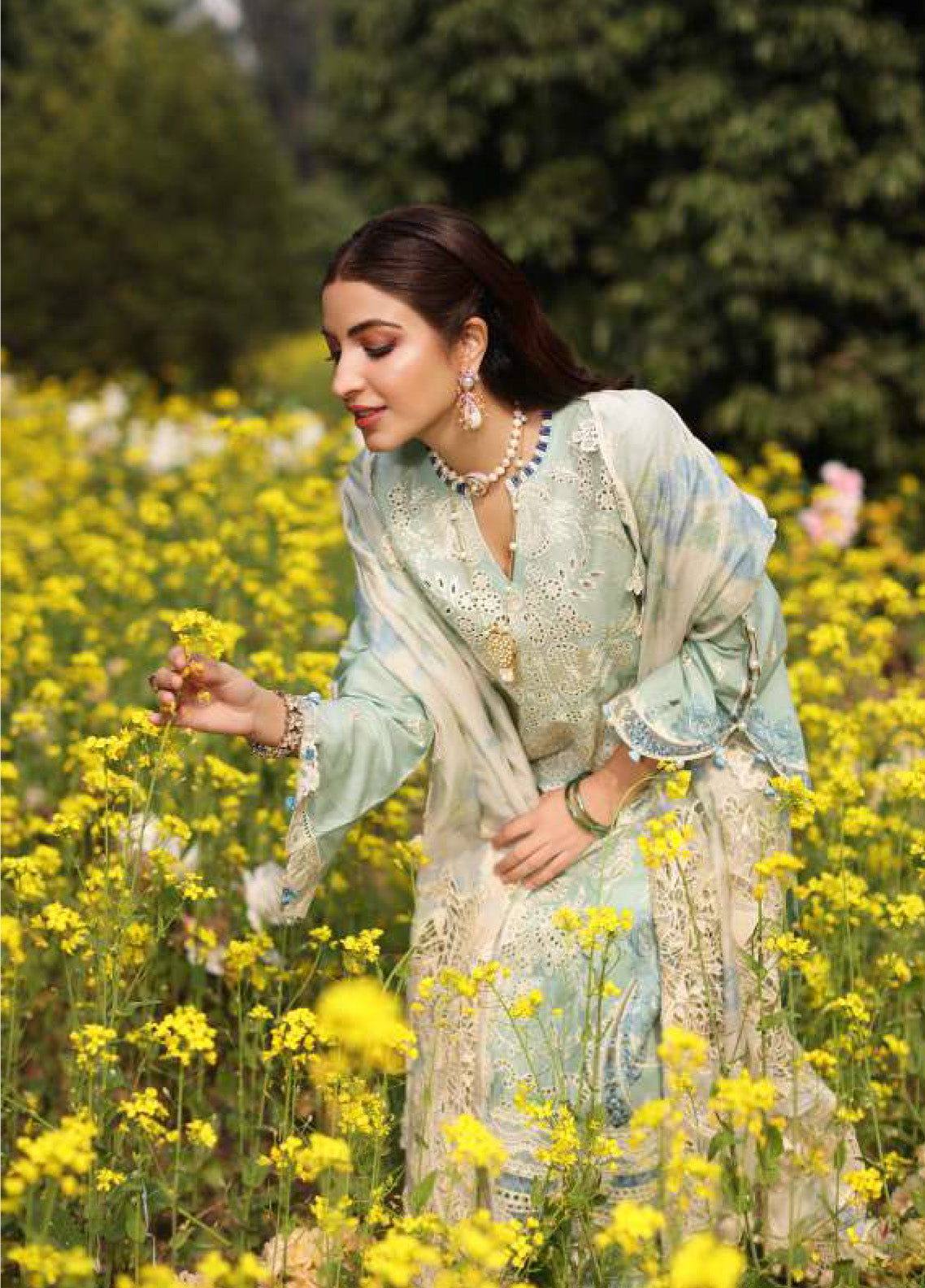 Kahf Festive Luxury Embroidered Lawn 3 Piece Unstitched Suit K24FLL-01 TABIR Kahf Festive Luxury Embroidered Lawn 3 Piece Unstitched Suit K24FLL-01 TABIR