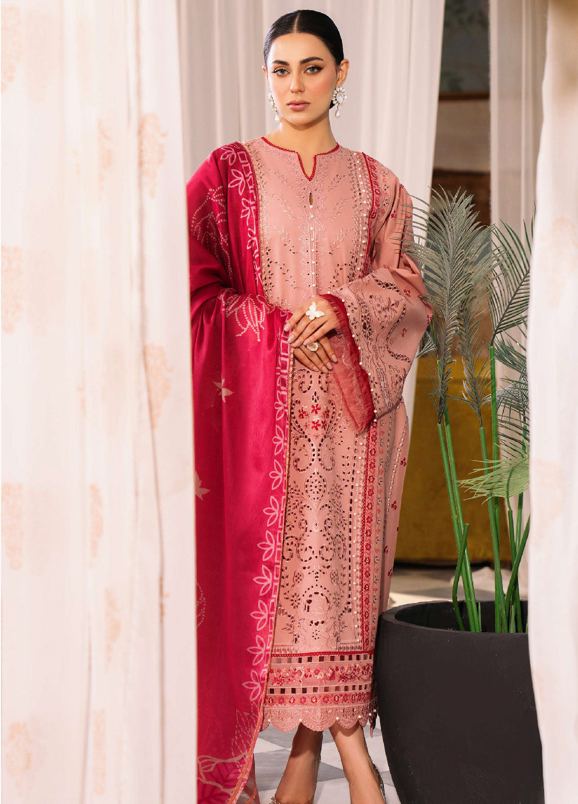 La'Hira By Bin Ilyas Embroidered Spring Lawn 3 Piece Unstitched Suit BI24LHSL-202-B La'Hira By Bin Ilyas Embroidered Spring Lawn 3 Piece Unstitched Suit BI24LHSL-202-B