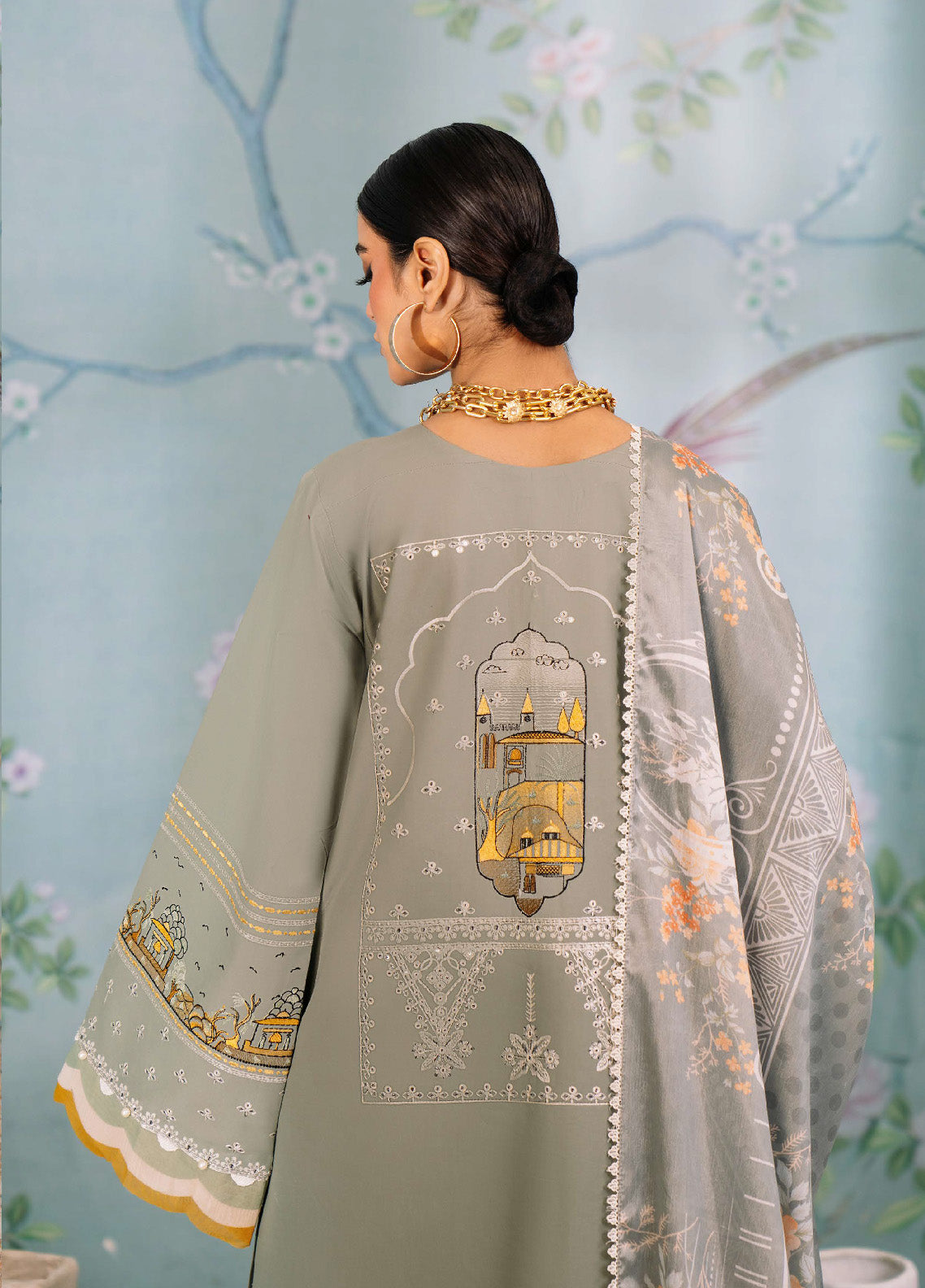 La'Hira By Bin Ilyas Embroidered Spring Lawn 3 Piece Unstitched Suit BI24LHSL-206-A La'Hira By Bin Ilyas Embroidered Spring Lawn 3 Piece Unstitched Suit BI24LHSL-206-A