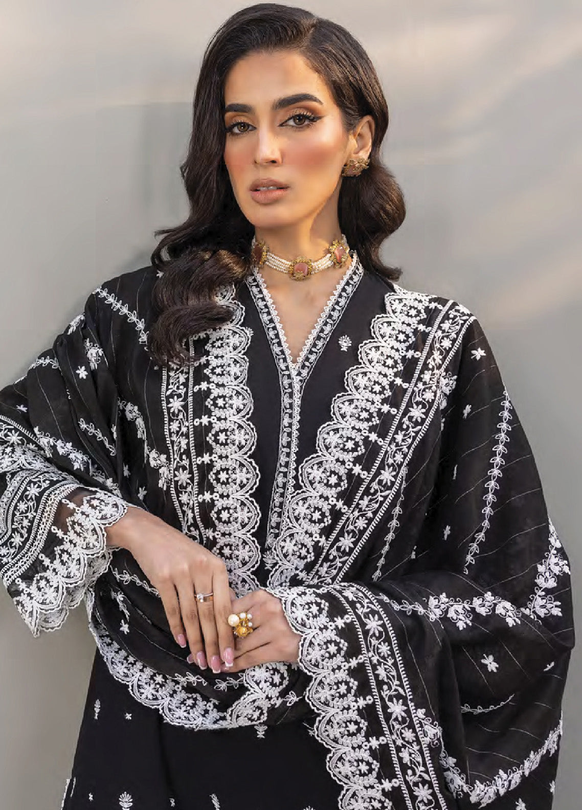 LSM Lakhany Eid Edition Embroidered Lawn 3 Piece Unstitched Suit LSM24EEL-LG-AM-0061 LSM Lakhany Eid Edition Embroidered Lawn 3 Piece Unstitched Suit LSM24EEL-LG-AM-0061