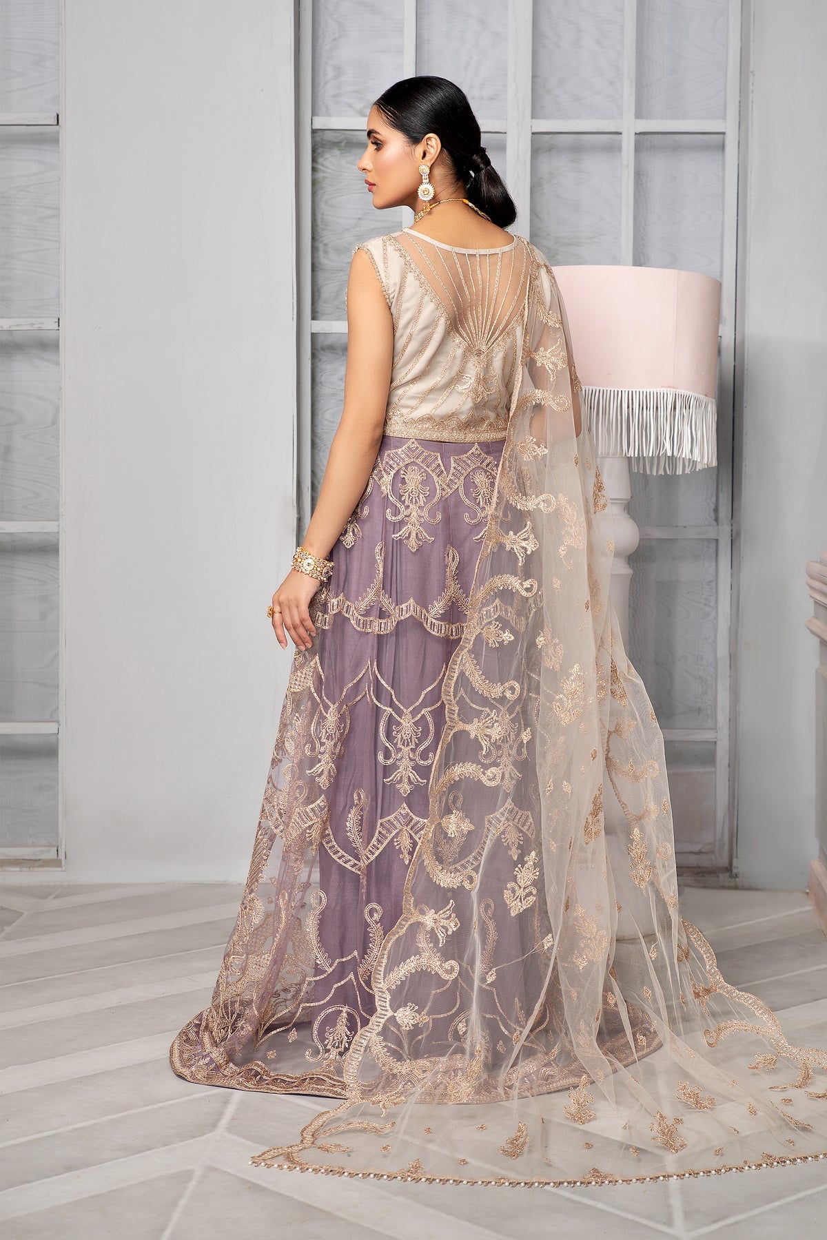 Bahaar by Zarif Embroidered Net Unstitched 3 Piece Suit - ZB 01 MAUVE Bahaar by Zarif Embroidered Net Unstitched 3 Piece Suit - ZB 01 MAUVE