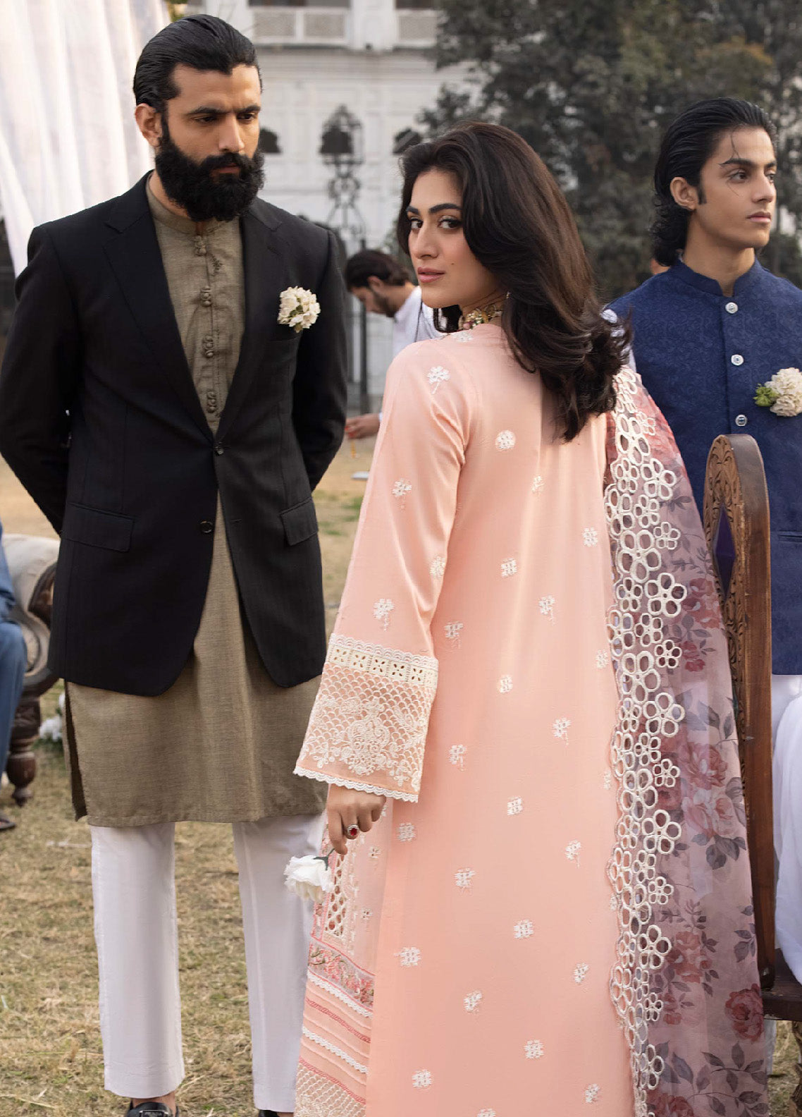 Mahrukh By Mahnur Luxury Lawn 3 Piece Unstitched Suit M24MLL-DAISY Mahrukh By Mahnur Luxury Lawn 3 Piece Unstitched Suit M24MLL-DAISY