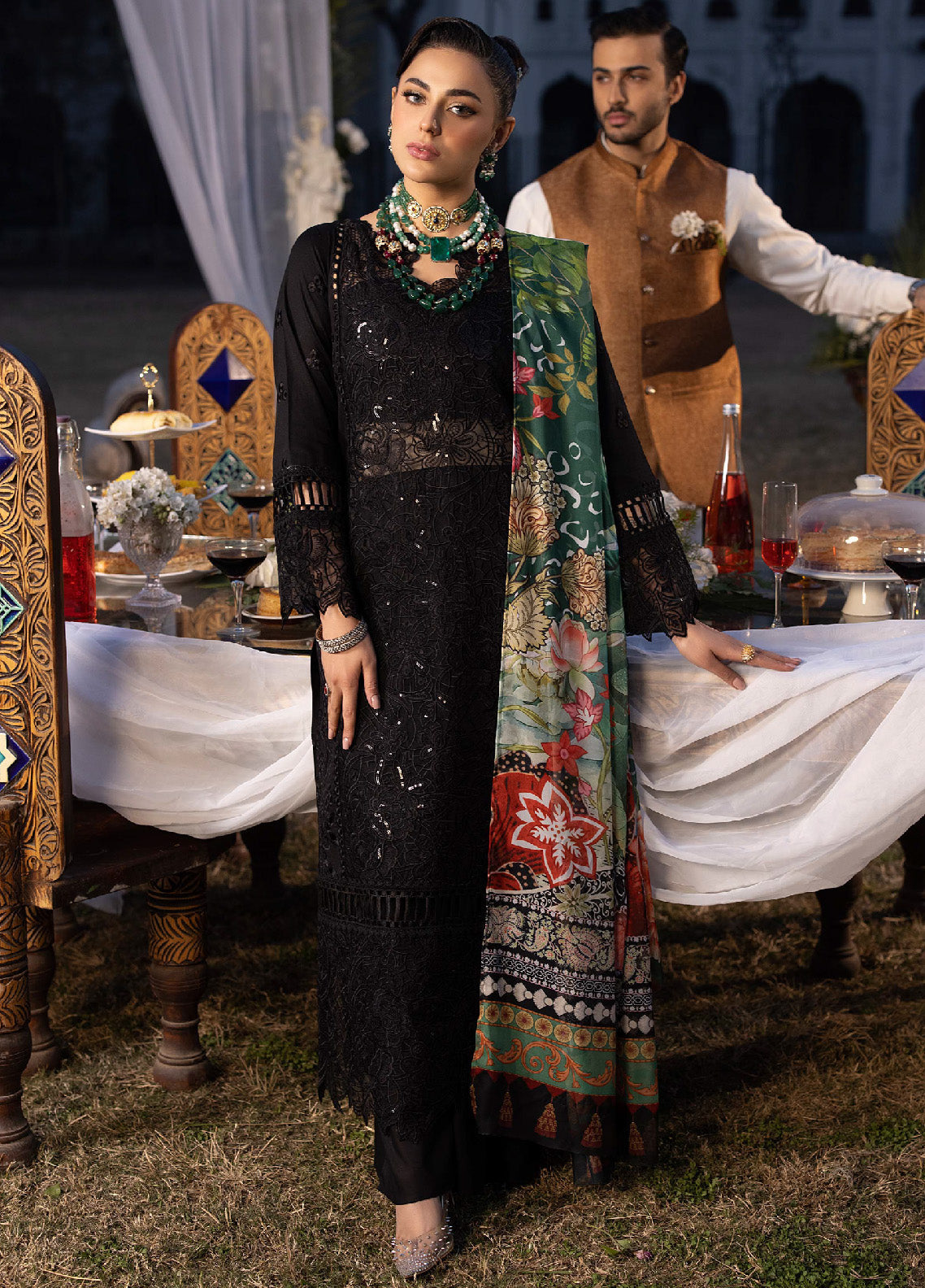 Mahrukh By Mahnur Luxury Lawn 3 Piece Unstitched Suit M24MLL-HEMAYAL Mahrukh By Mahnur Luxury Lawn 3 Piece Unstitched Suit M24MLL-HEMAYAL