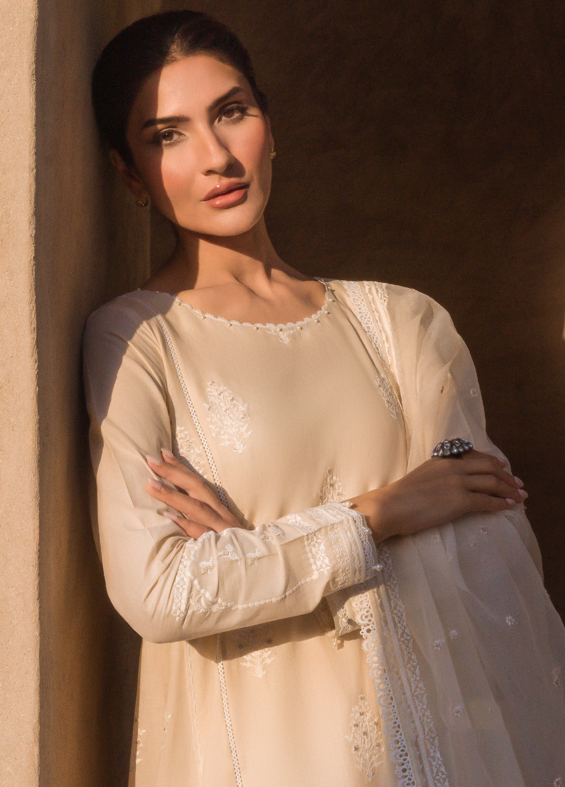 Mirage By Sahar Spring Luxury Lawn 3 Piece Unstitched Suit S24MSLL-05 Mirage By Sahar Spring Luxury Lawn 3 Piece Unstitched Suit S24MSLL-05