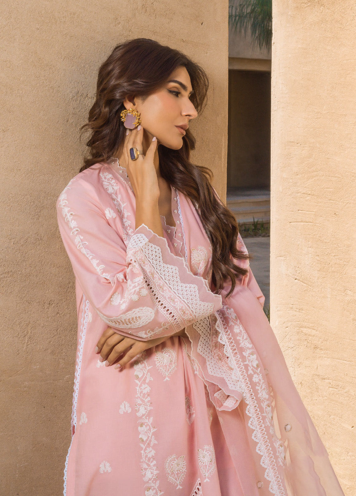 Mirage By Sahar Spring Luxury Lawn 3 Piece Unstitched Suit S24MSLL-06 Mirage By Sahar Spring Luxury Lawn 3 Piece Unstitched Suit S24MSLL-06