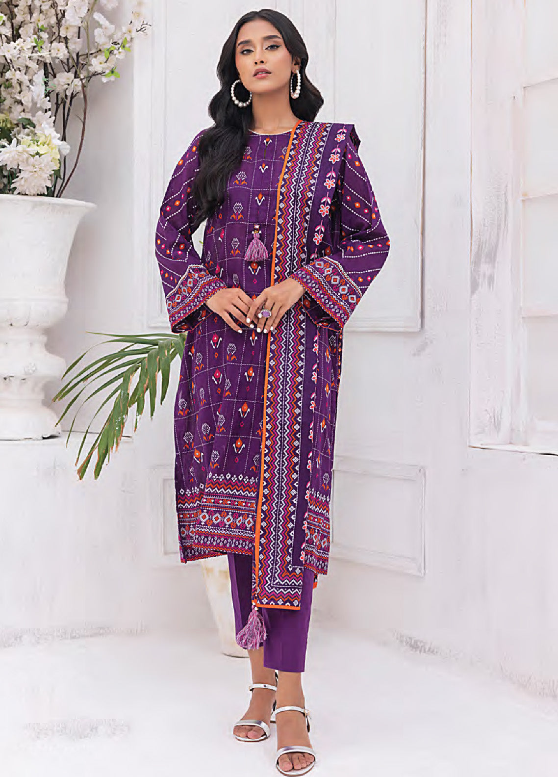 Mirha By MTC A Project of LSM Lakhany Printed Lawn 3 Piece Unstitched Suit MTCLSM24PL-26 Mirha By MTC A Project of LSM Lakhany Printed Lawn 3 Piece Unstitched Suit MTCLSM24PL-26