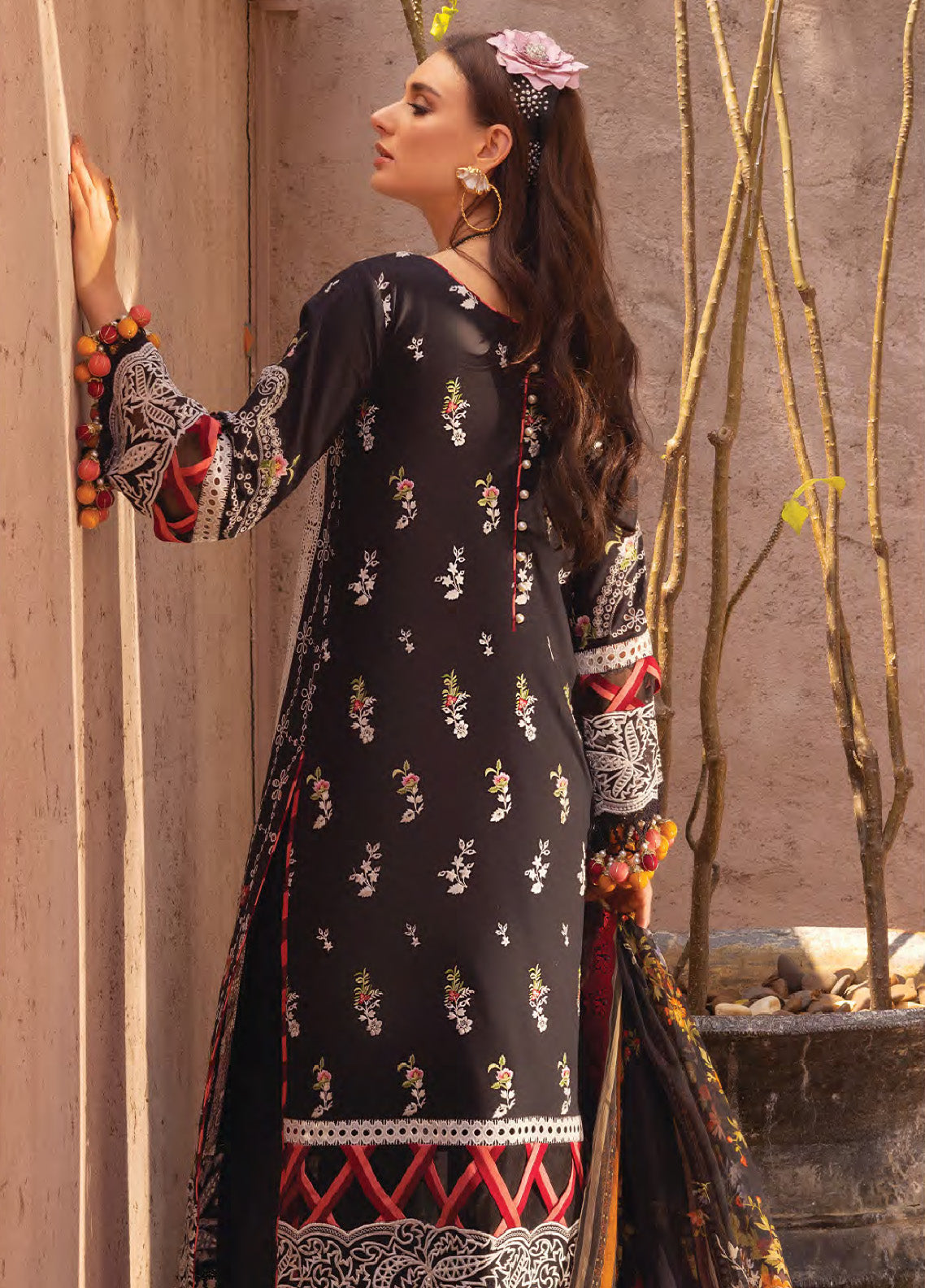 Neroli By Annus Abrar Luxury Embroidered Lawn 3 Piece Unstitched Suit AA24NLL-01 AYLA Neroli By Annus Abrar Luxury Embroidered Lawn 3 Piece Unstitched Suit AA24NLL-01 AYLA
