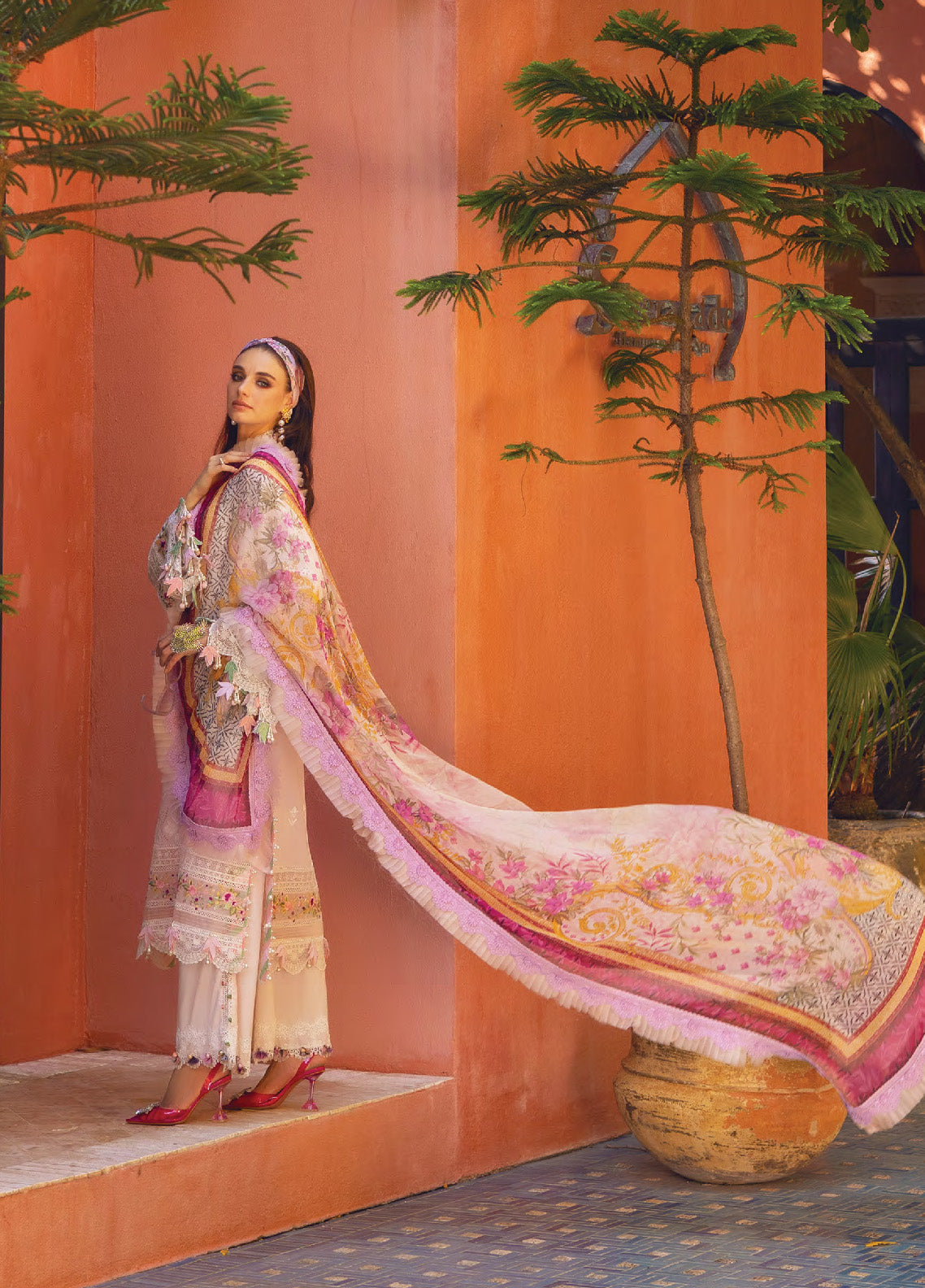 Neroli By Annus Abrar Luxury Embroidered Lawn 3 Piece Unstitched Suit AA24NLL-06 AMAL Neroli By Annus Abrar Luxury Embroidered Lawn 3 Piece Unstitched Suit AA24NLL-06 AMAL