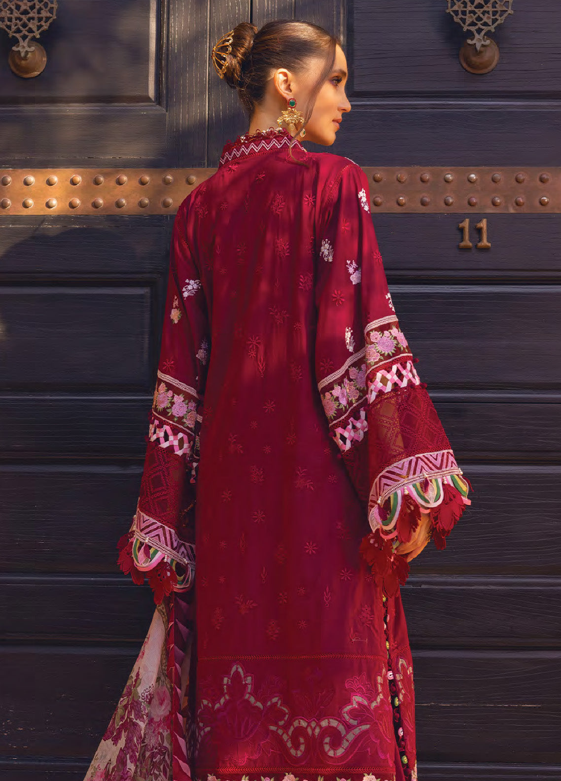 Neroli By Annus Abrar Luxury Embroidered Lawn 3 Piece Unstitched Suit AA24NLL-08 MELIA Neroli By Annus Abrar Luxury Embroidered Lawn 3 Piece Unstitched Suit AA24NLL-08 MELIA