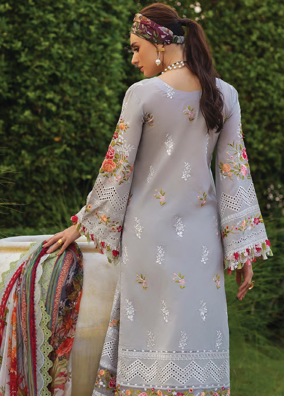 Neroli By Annus Abrar Luxury Embroidered Lawn 3 Piece Unstitched Suit AA24NLL-09 SERA Neroli By Annus Abrar Luxury Embroidered Lawn 3 Piece Unstitched Suit AA24NLL-09 SERA
