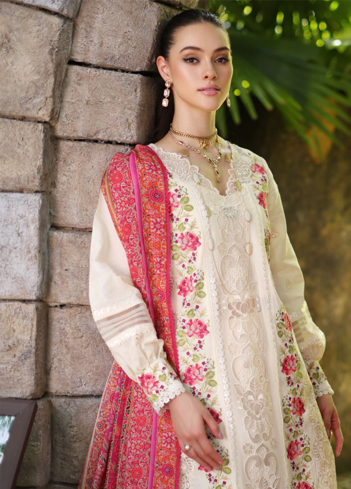 Noor By Saadia Asad Luxury Chikankari Lawn 3 Piece Unstitched Suit NBSA24LCL D-12B Noor By Saadia Asad Luxury Chikankari Lawn 3 Piece Unstitched Suit NBSA24LCL D-12B