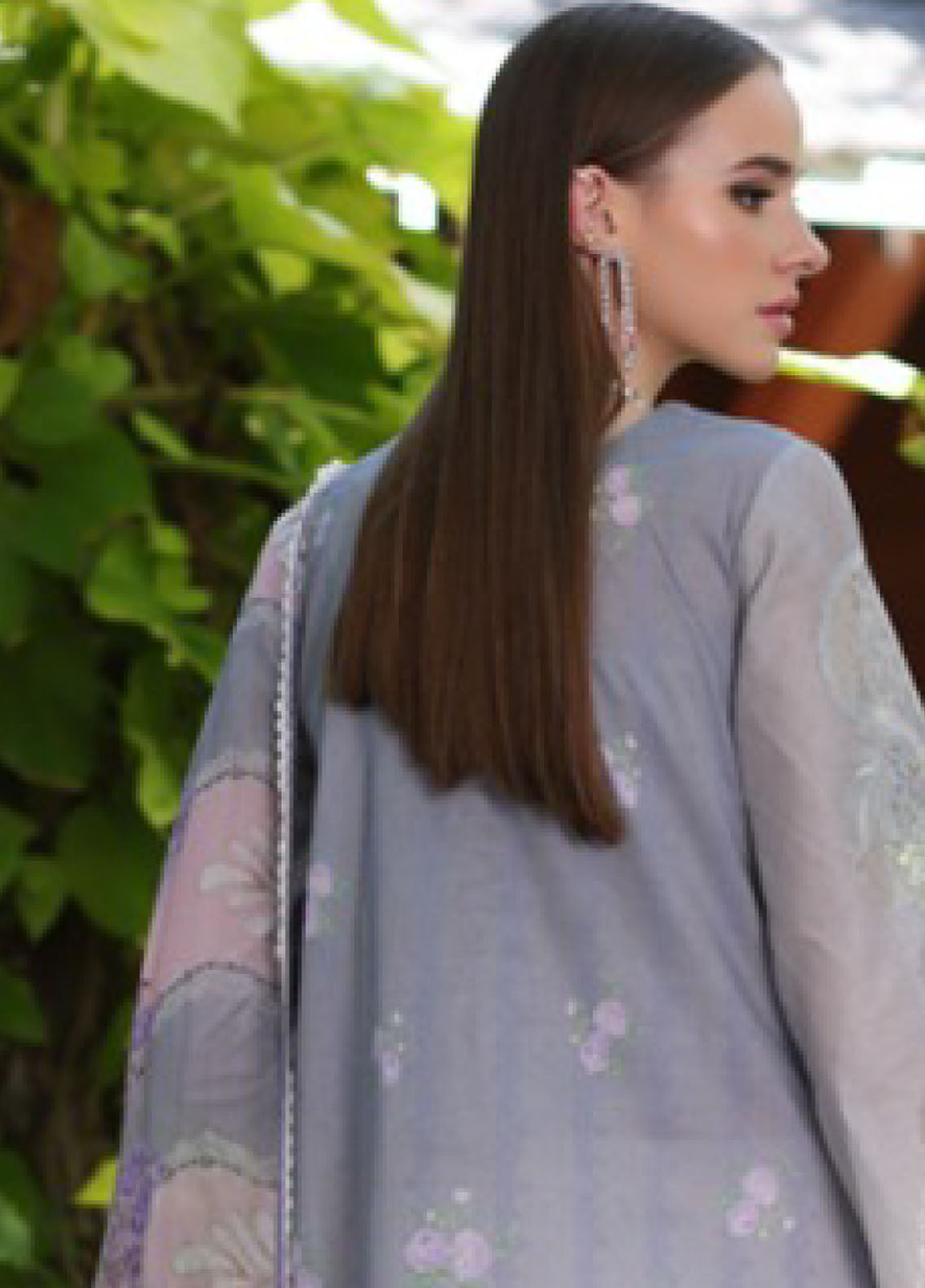 Noor By Saadia Asad Luxury Chikankari Lawn 3 Piece Unstitched Suit NBSA24LCL D-1B Noor By Saadia Asad Luxury Chikankari Lawn 3 Piece Unstitched Suit NBSA24LCL D-1B