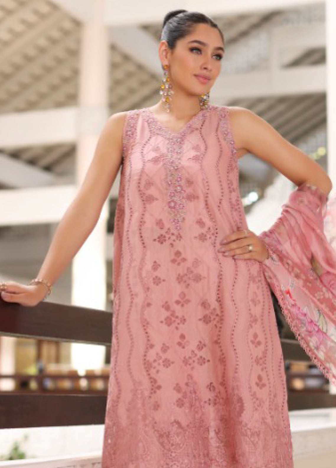 Noor By Saadia Asad Luxury Chikankari Lawn 3 Piece Unstitched Suit NBSA24LCL D-4B Noor By Saadia Asad Luxury Chikankari Lawn 3 Piece Unstitched Suit NBSA24LCL D-4B