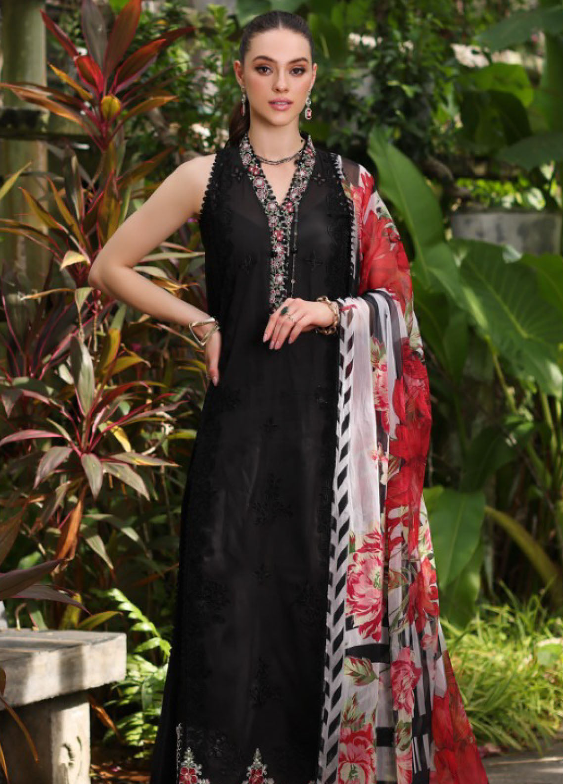 Noor By Saadia Asad Luxury Chikankari Lawn 3 Piece Unstitched Suit NBSA24LCL D-6A Noor By Saadia Asad Luxury Chikankari Lawn 3 Piece Unstitched Suit NBSA24LCL D-6A