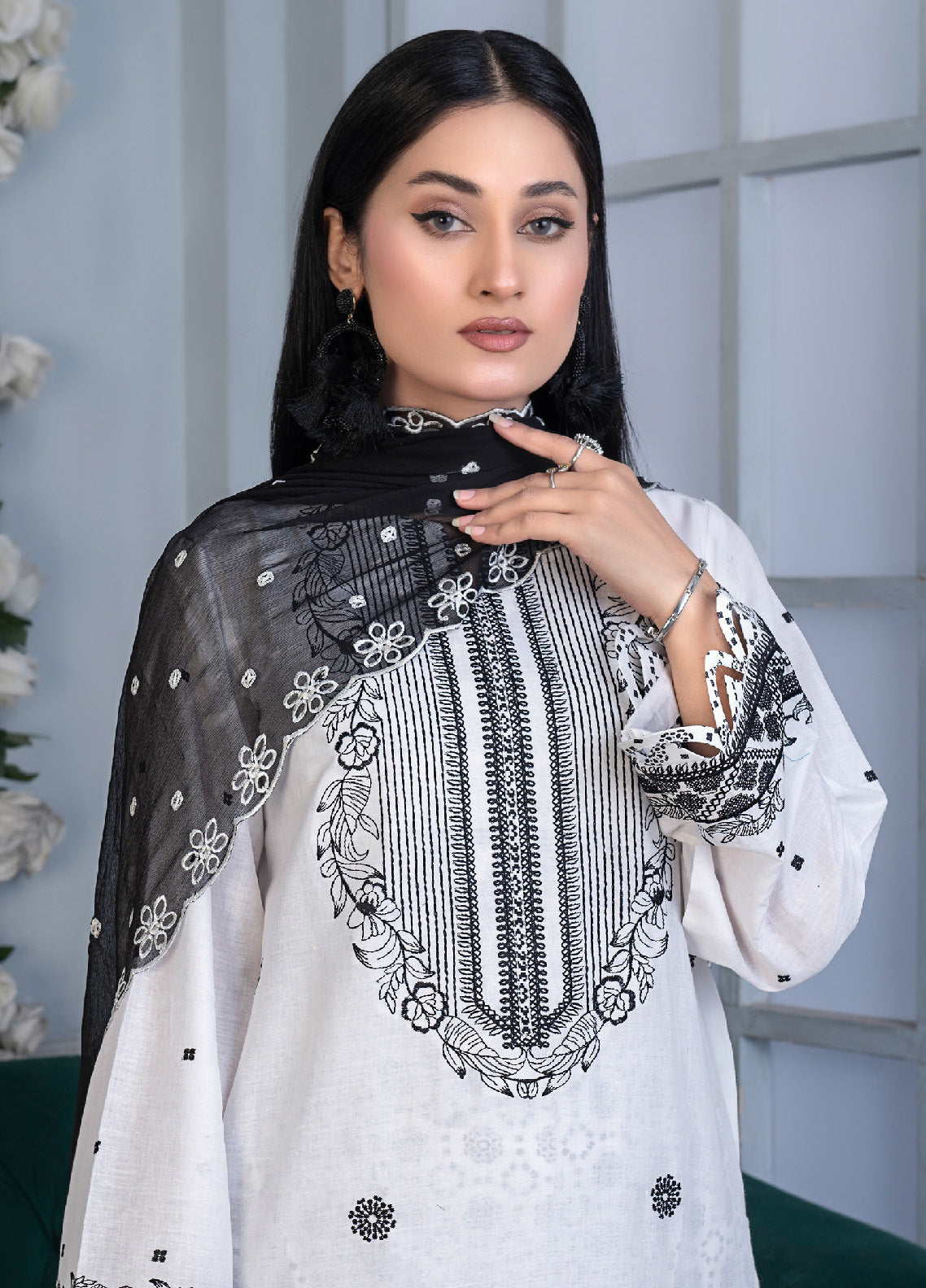 Noorjahan Mushq Chikankari Lawn 3 Piece Unstitched Suit NJ24MCLL-04 Noorjahan Mushq Chikankari Lawn 3 Piece Unstitched Suit NJ24MCLL-04