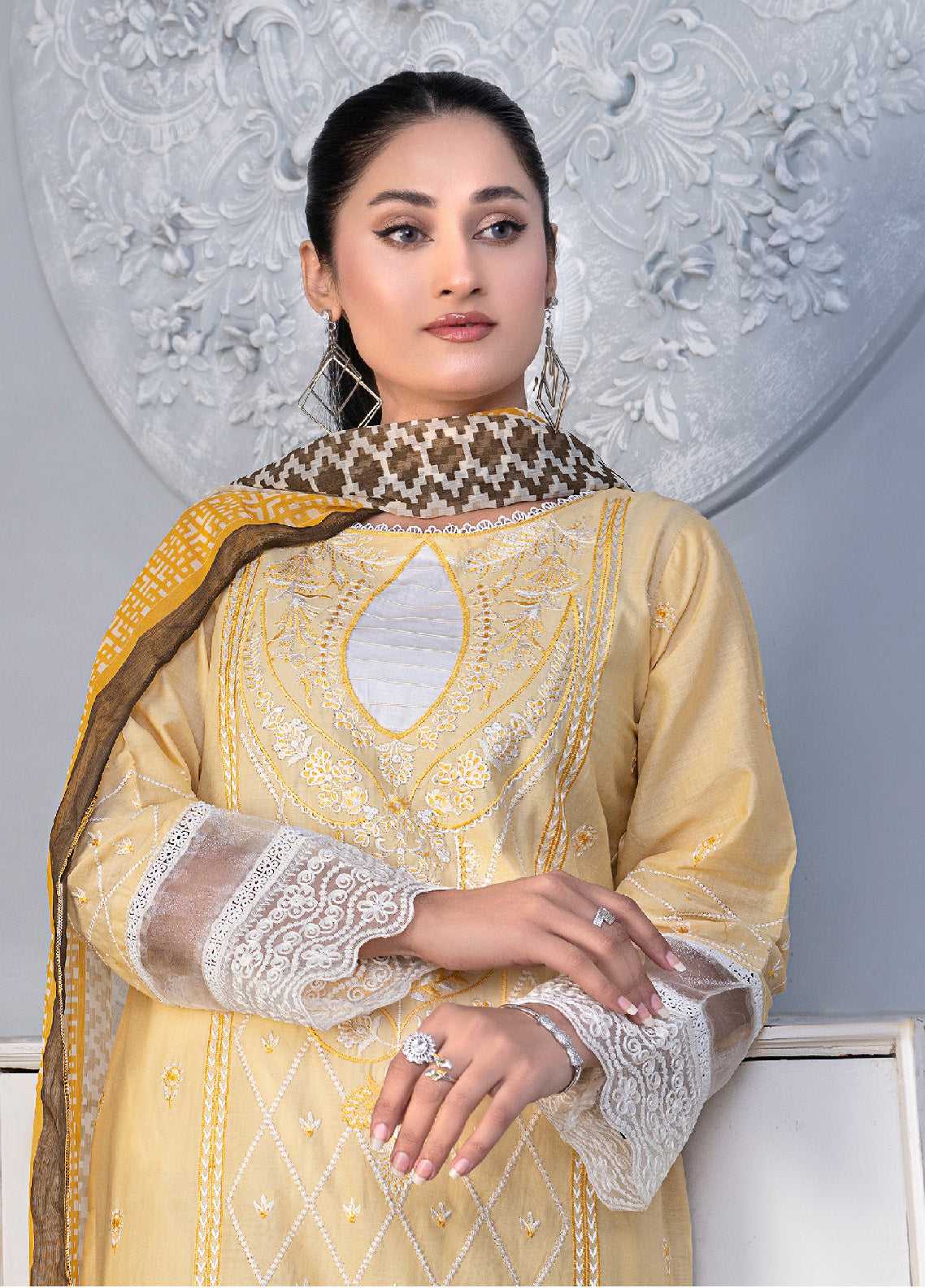 Noorjahan Mushq Chikankari Lawn 3 Piece Unstitched Suit NJ24MCLL-08 Noorjahan Mushq Chikankari Lawn 3 Piece Unstitched Suit NJ24MCLL-08