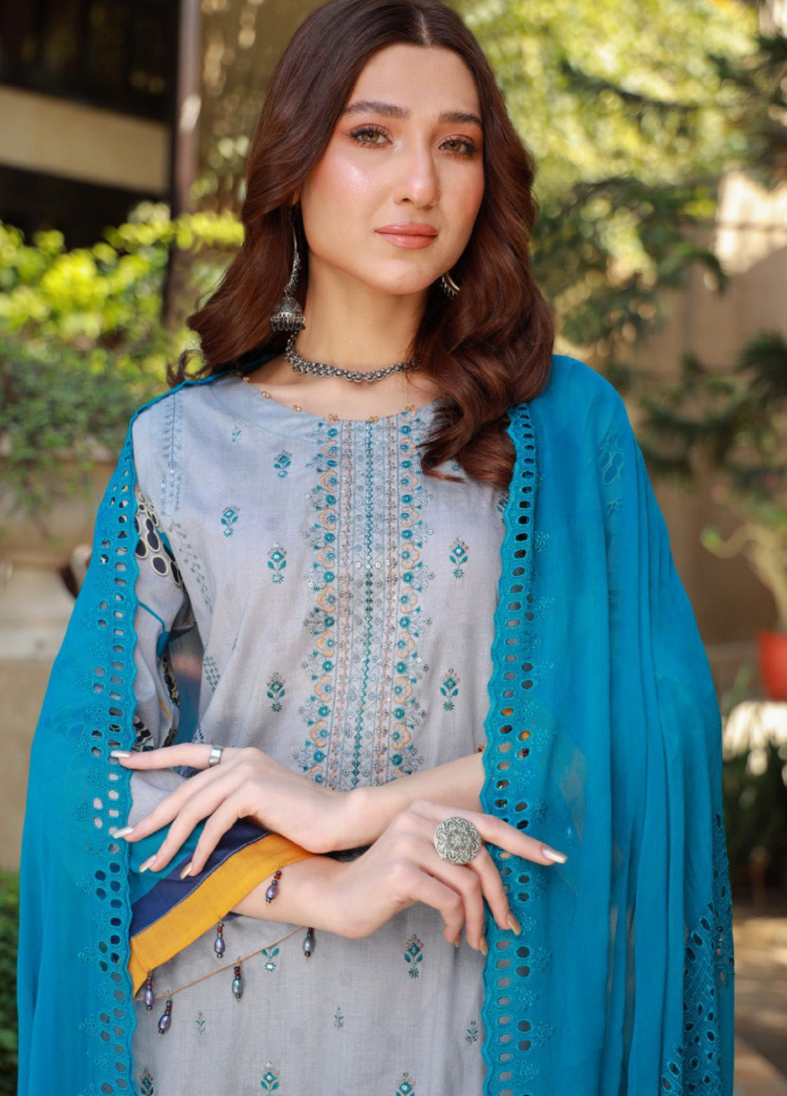 Oodhni By Schick Sequins Embroidered Digital Lawn 3 Piece Unstitched Suit S24OEDL-02 Oodhni By Schick Sequins Embroidered Digital Lawn 3 Piece Unstitched Suit S24OEDL-02