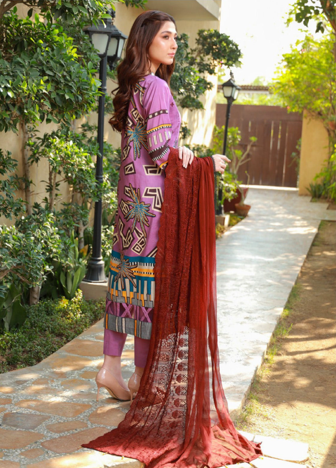 Oodhni By Schick Sequins Embroidered Digital Lawn 3 Piece Unstitched Suit S24OEDL-08 Oodhni By Schick Sequins Embroidered Digital Lawn 3 Piece Unstitched Suit S24OEDL-08