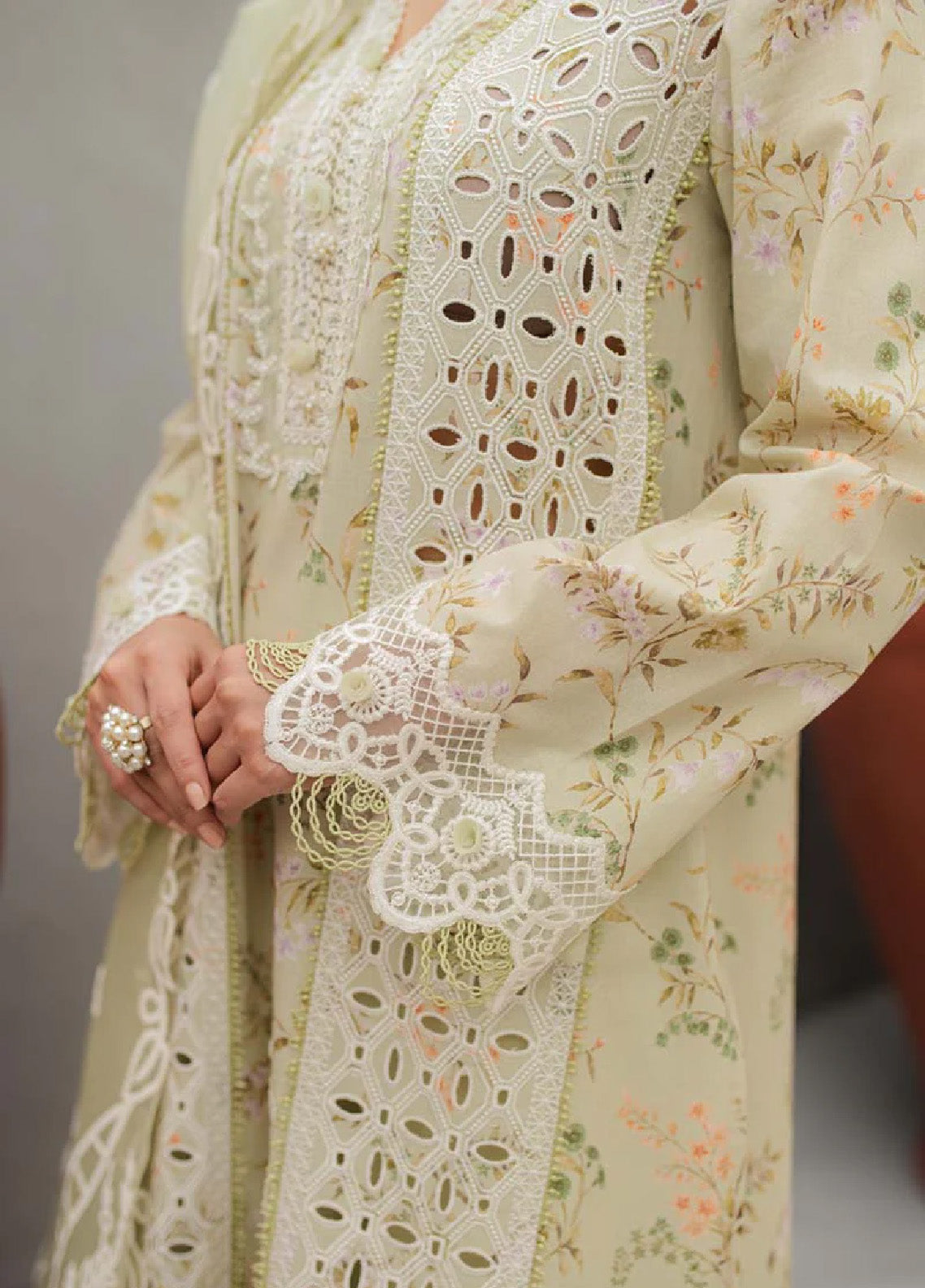 Qalamkar Qline Embroidered Lawn 3 Piece Unstitched Suit Q24QEL-01 EULALIA Qalamkar Qline Embroidered Lawn 3 Piece Unstitched Suit Q24QEL-01 EULALIA