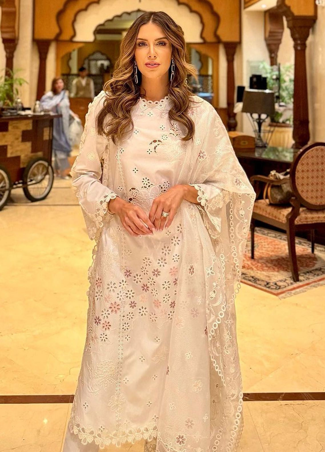 Qalamkar Qline Embroidered Lawn 3 Piece Unstitched Suit Q24QEL-10 ORLA Qalamkar Qline Embroidered Lawn 3 Piece Unstitched Suit Q24QEL-10 ORLA