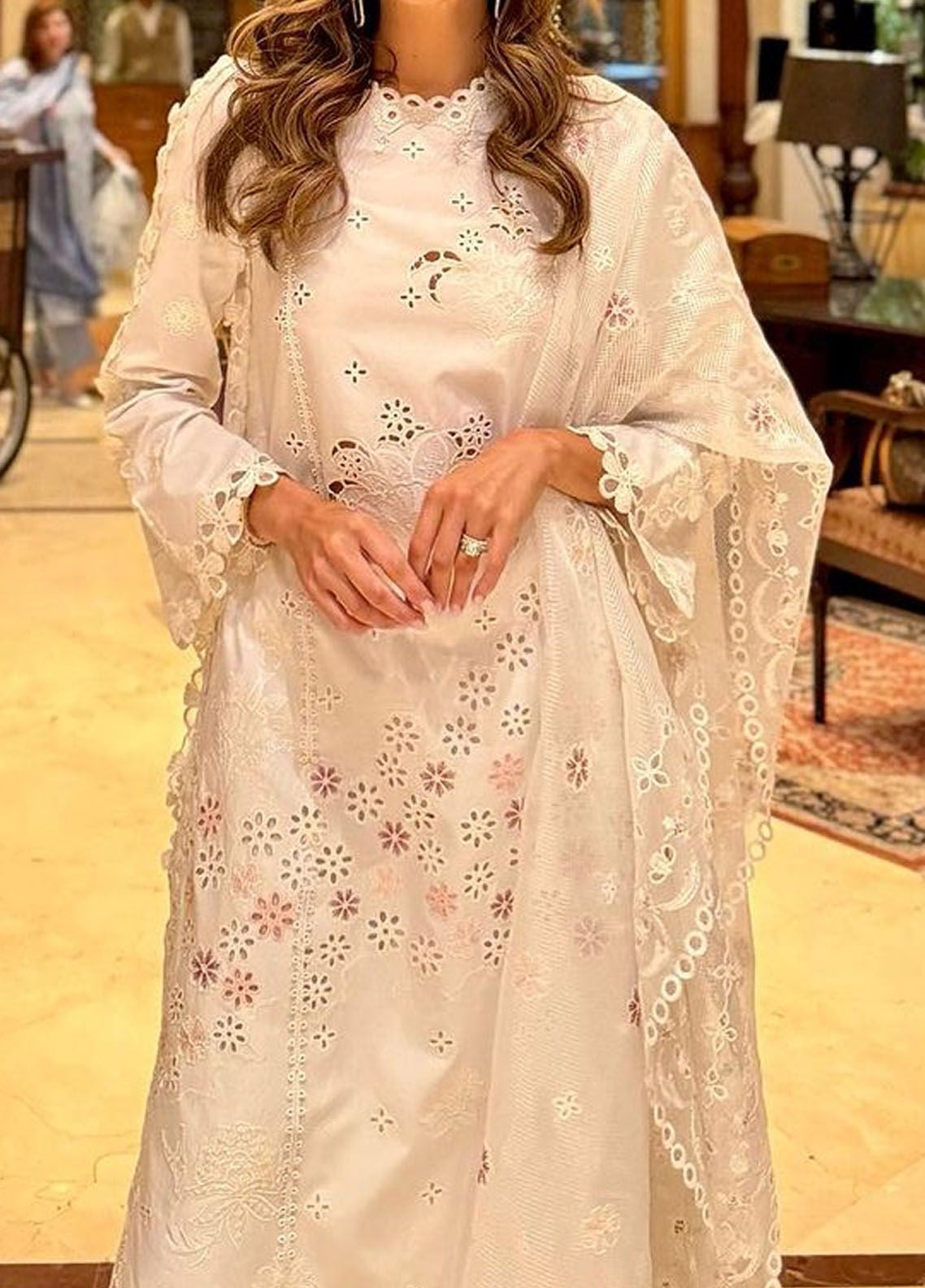 Qalamkar Qline Embroidered Lawn 3 Piece Unstitched Suit Q24QEL-10 ORLA Qalamkar Qline Embroidered Lawn 3 Piece Unstitched Suit Q24QEL-10 ORLA