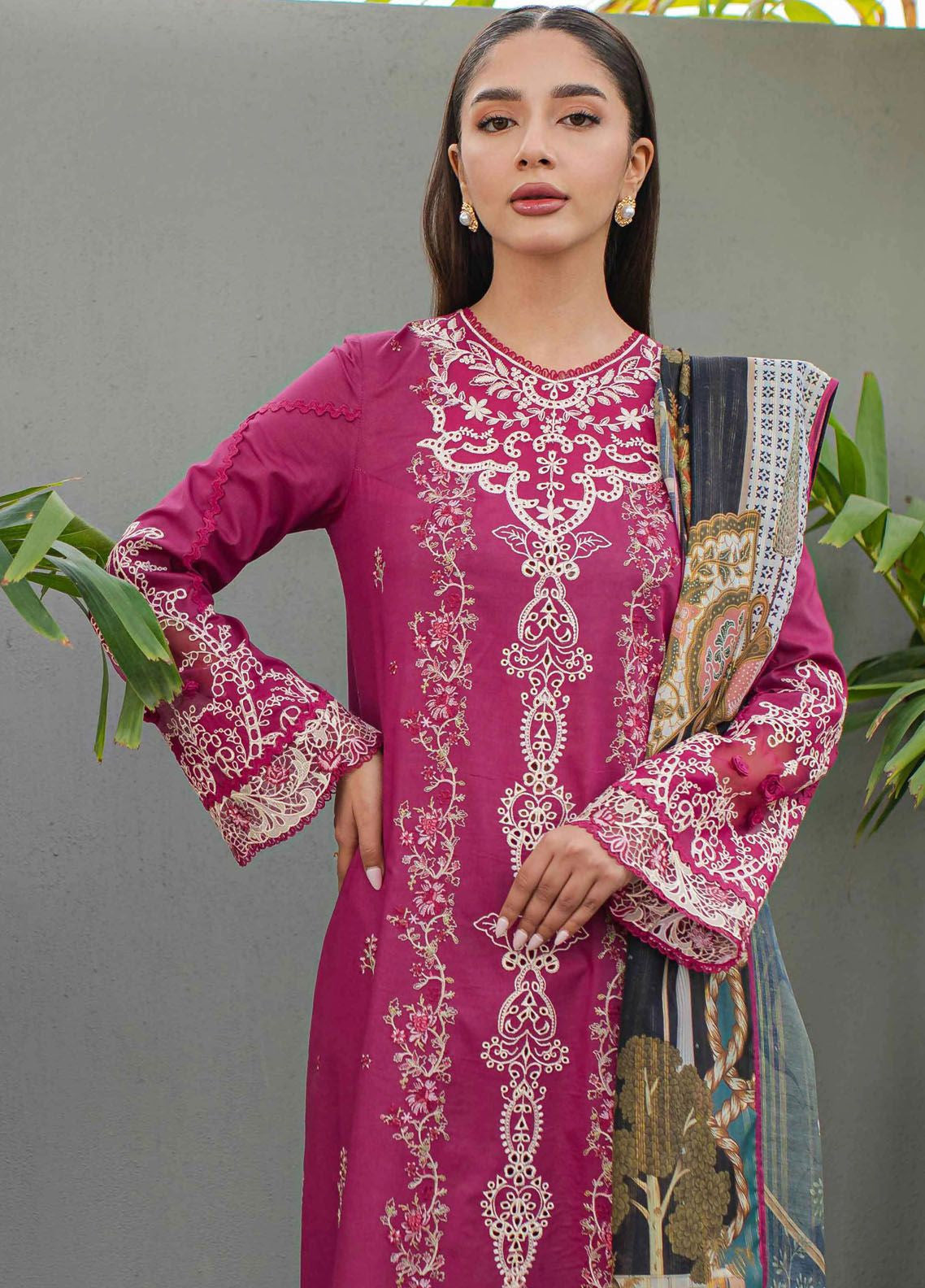 Qalamkar Qline Embroidered Lawn 3 Piece Unstitched Suit Q24QEL-16 SERAPHINA Qalamkar Qline Embroidered Lawn 3 Piece Unstitched Suit Q24QEL-16 SERAPHINA